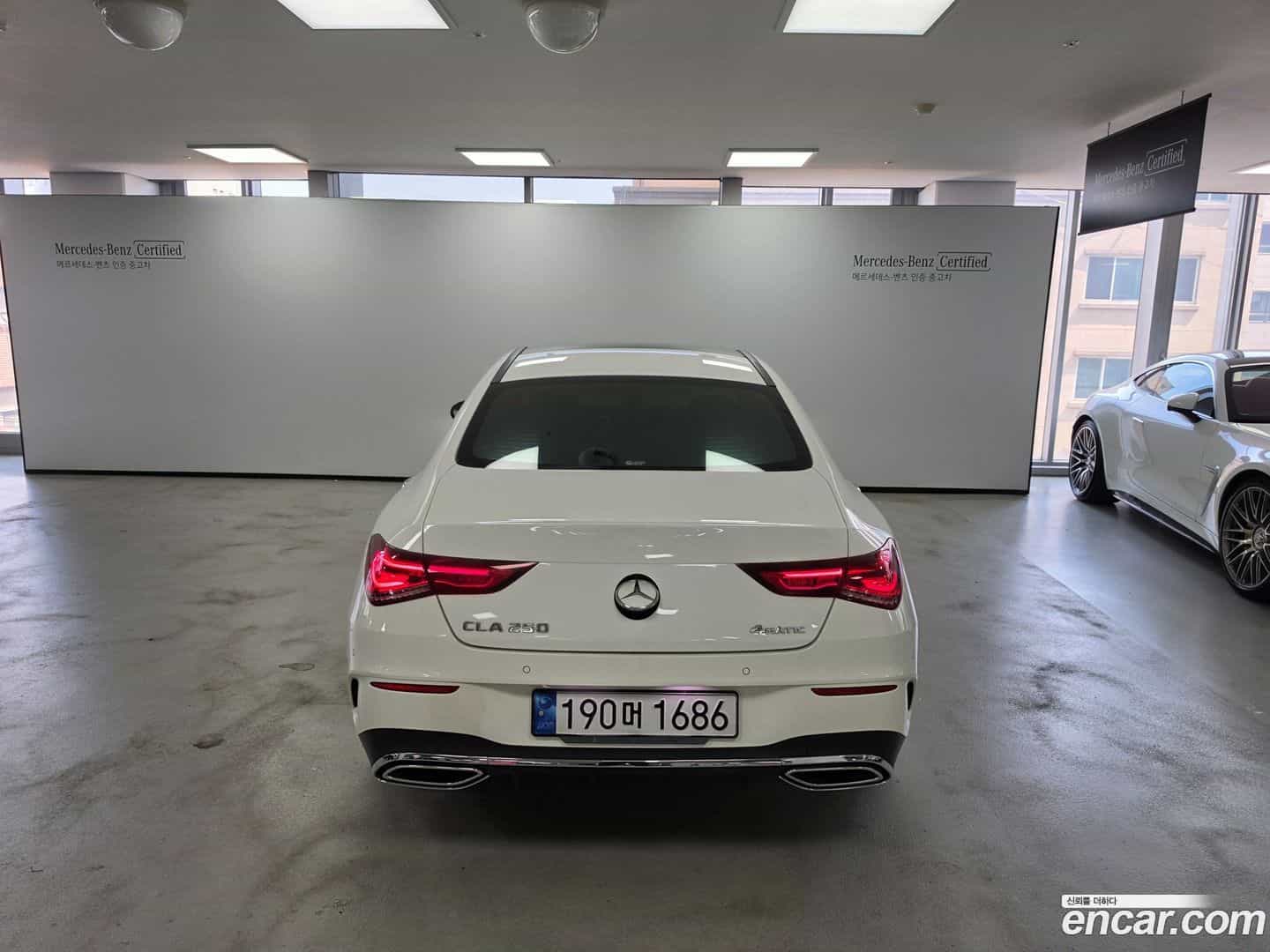 CLA-Class Mercedes-Benz 2022.3-OUTER-004