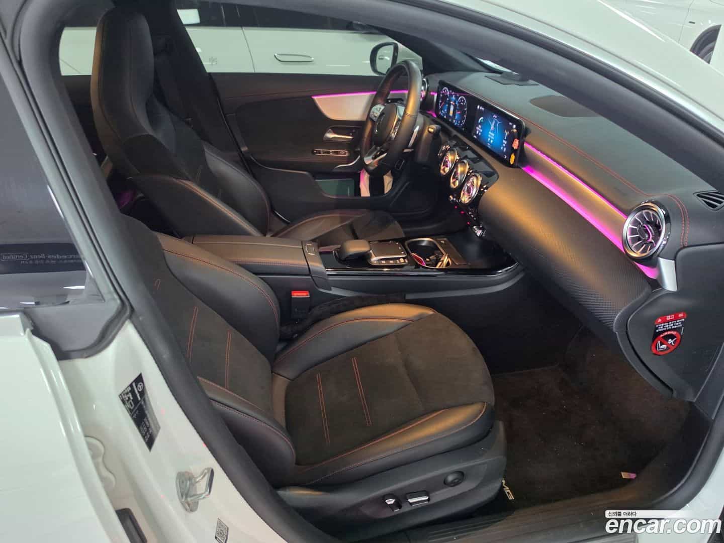 CLA-Class Mercedes-Benz 2022.3-OPTION-017