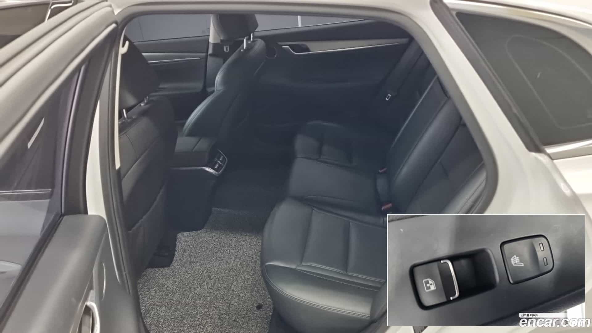 Grandeur Hyundai 2022.2-OPTION-015
