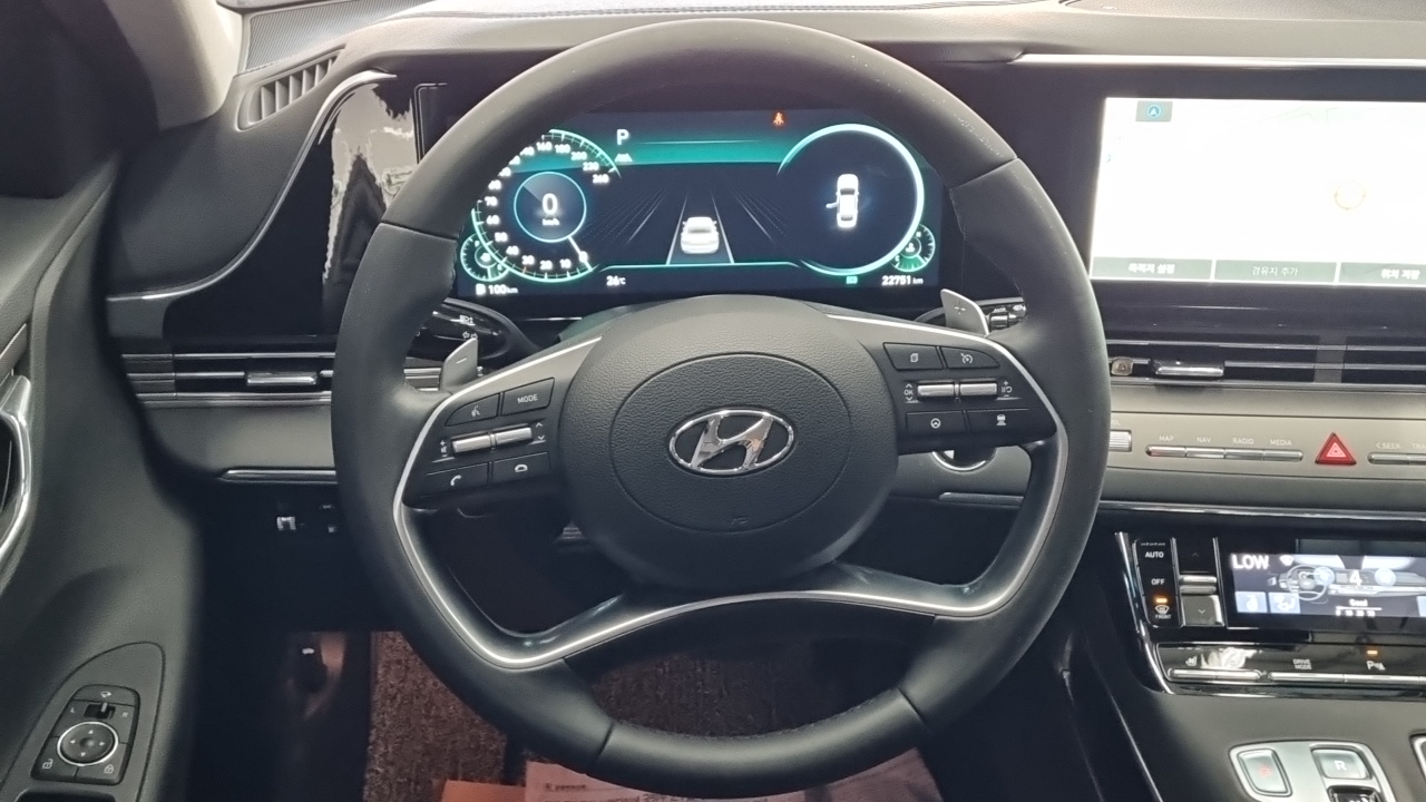 Grandeur Hyundai 2022.2-OPTION-016