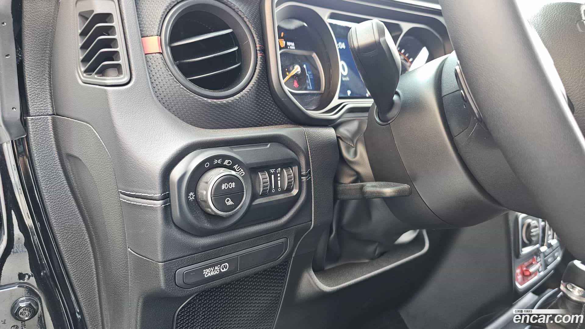Gladiator Jeep 2025.11-OPTION-040