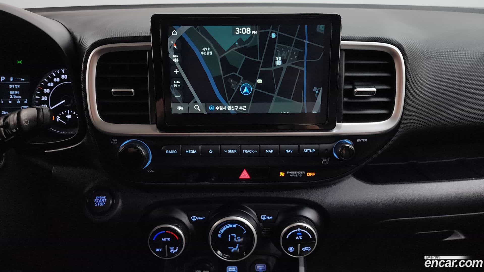 Venue Hyundai 2021.4-OPTION-017