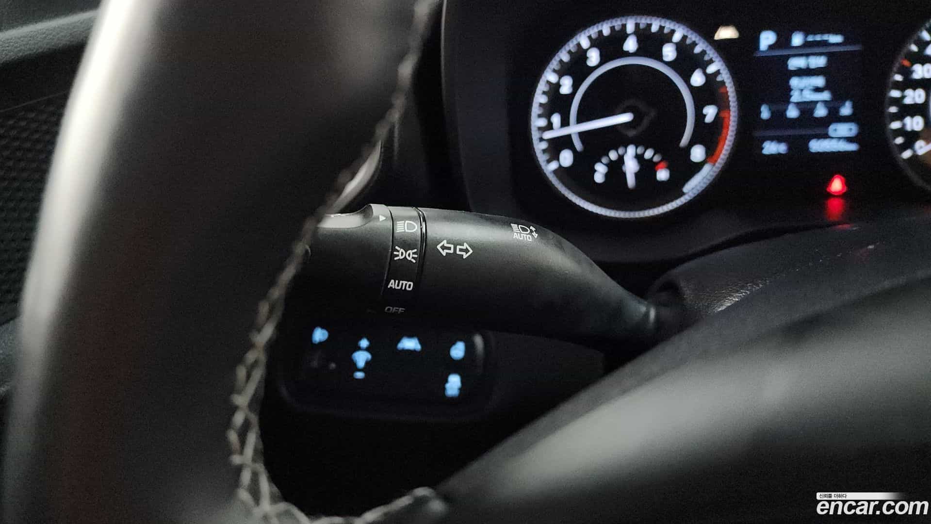 Venue Hyundai 2021.4-OPTION-043