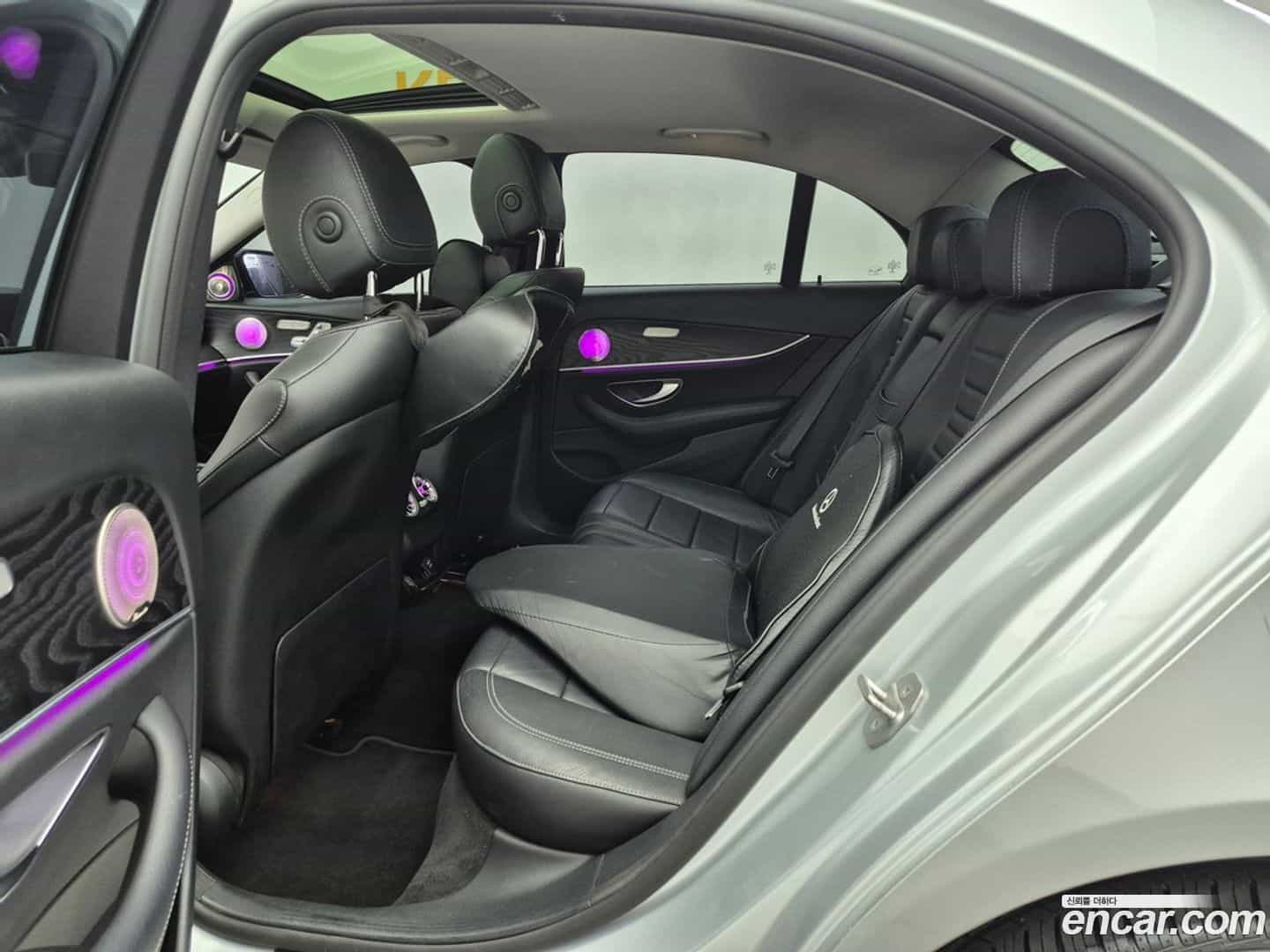 E-Class Mercedes-Benz 2017.5-INNER-009