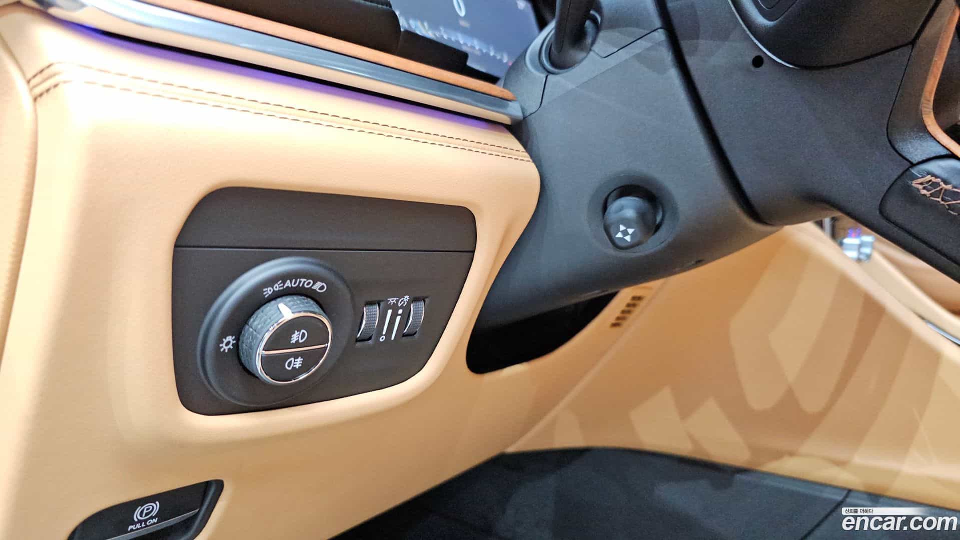 Cherokee Jeep 2023.6-OPTION-041