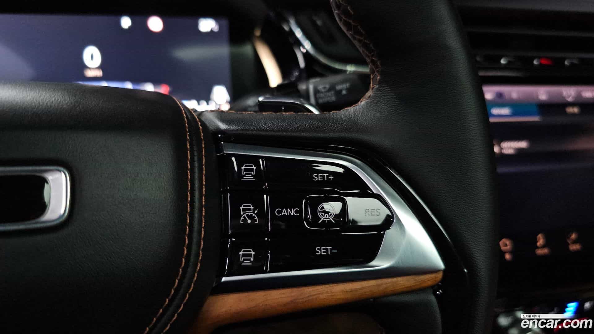 Cherokee Jeep 2023.6-OPTION-045