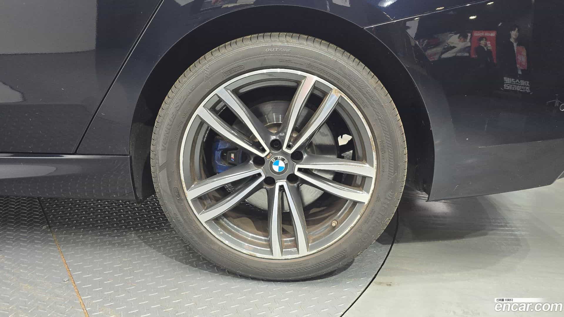 Gran Turismo BMW 2020.11-OUTER-005