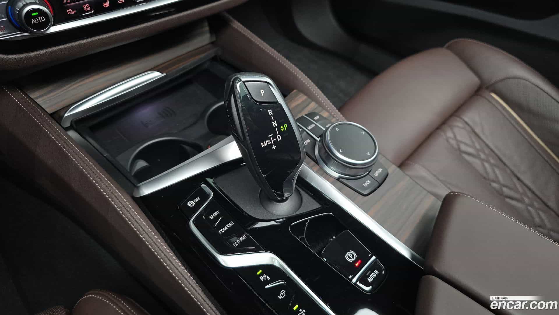Gran Turismo BMW 2020.11-INNER-009