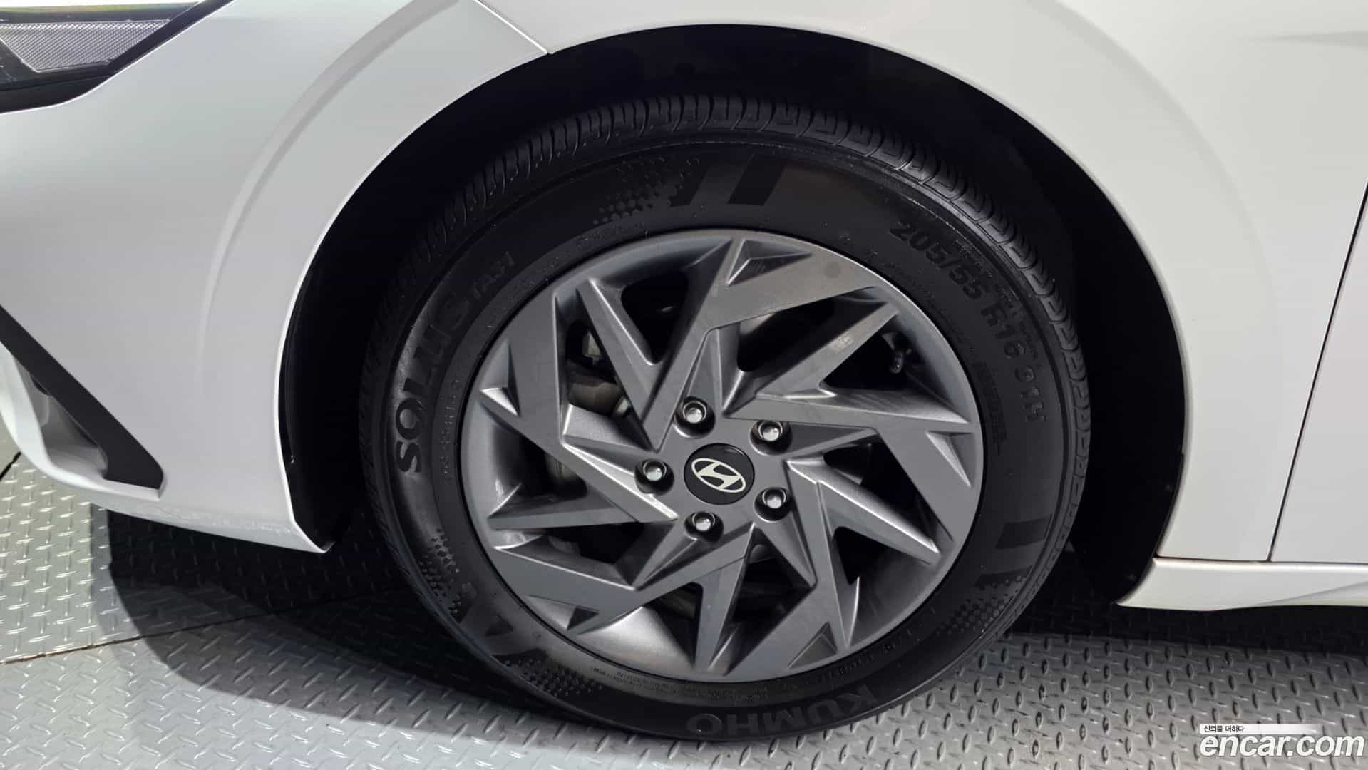 AVANTE Hyundai 2023.4-OUTER-005