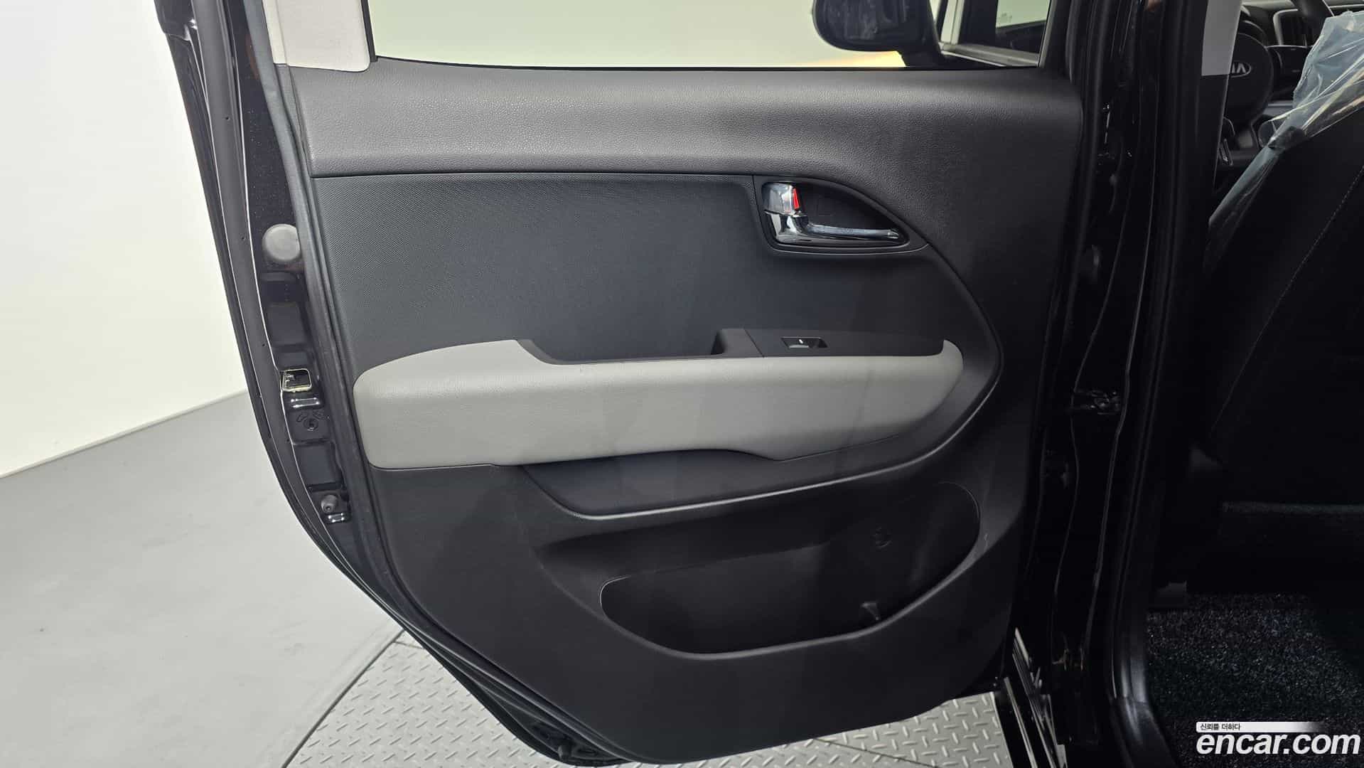 RAY Kia 2019.10-INNER-035