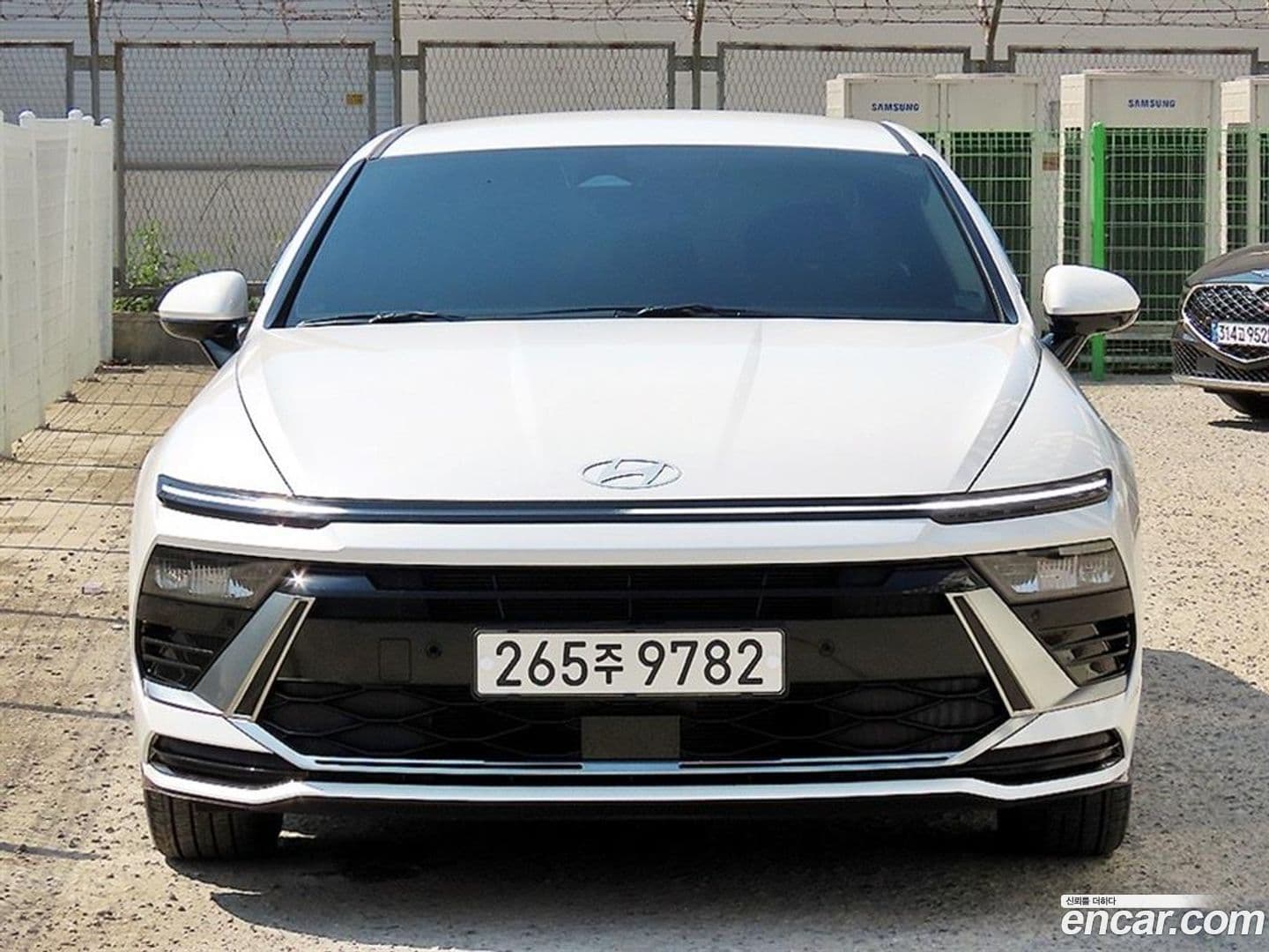 Main__Slider__Photo:Sonata Hyundai 2025.10-0