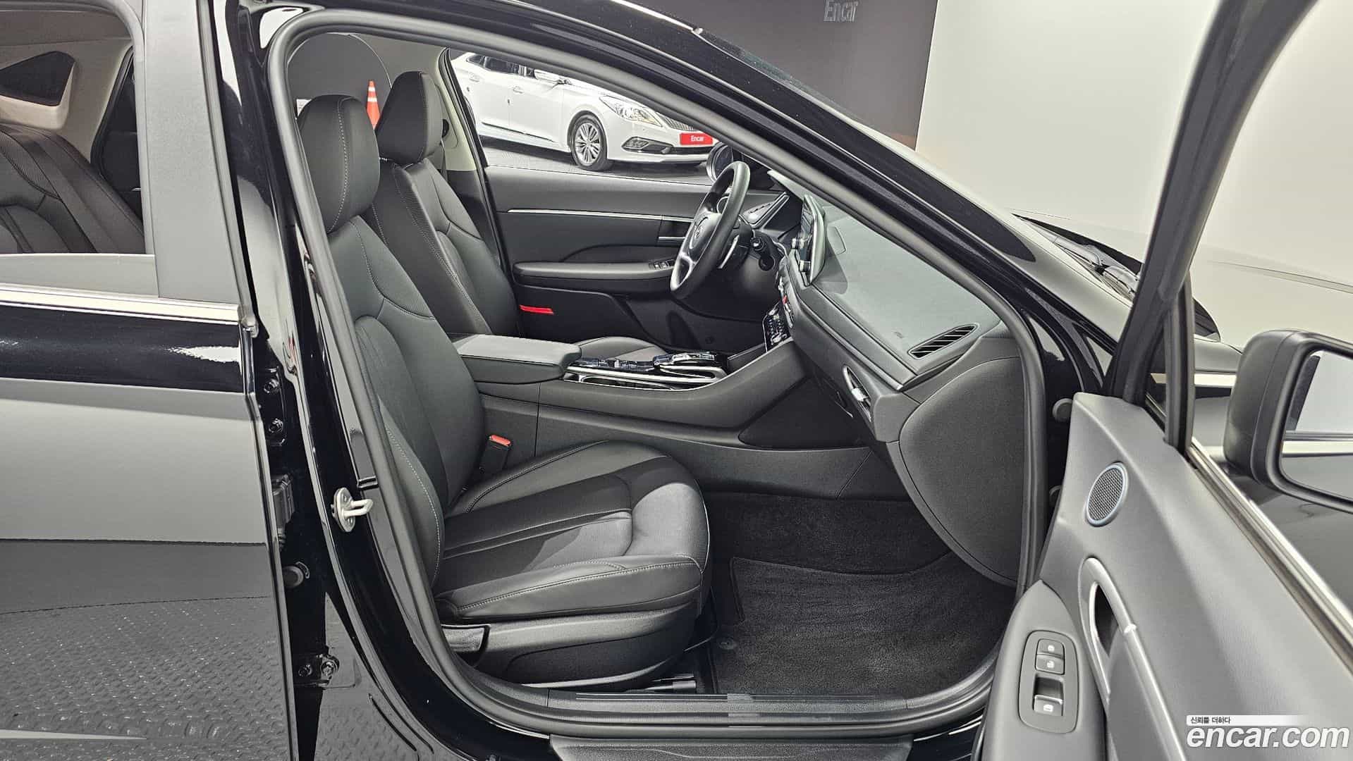 Sonata Hyundai 2022.9-INNER-036