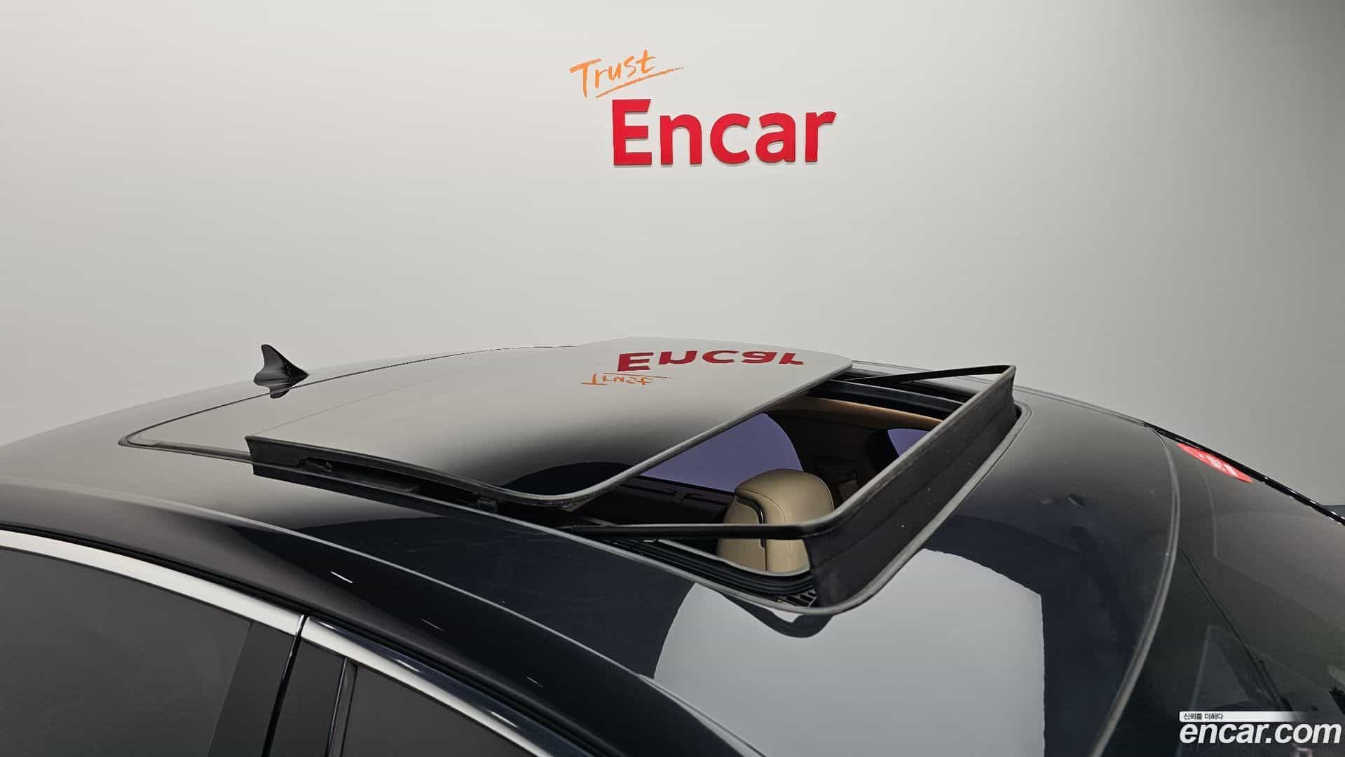CT6 Cadillac 2019.7-OPTION-024