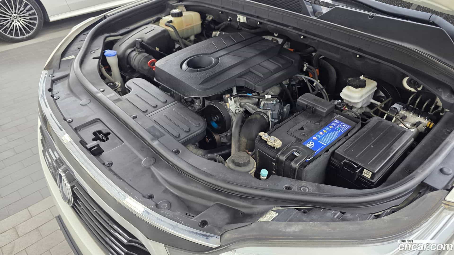 Rexton KG Mobility 2017.8-OUTER-006