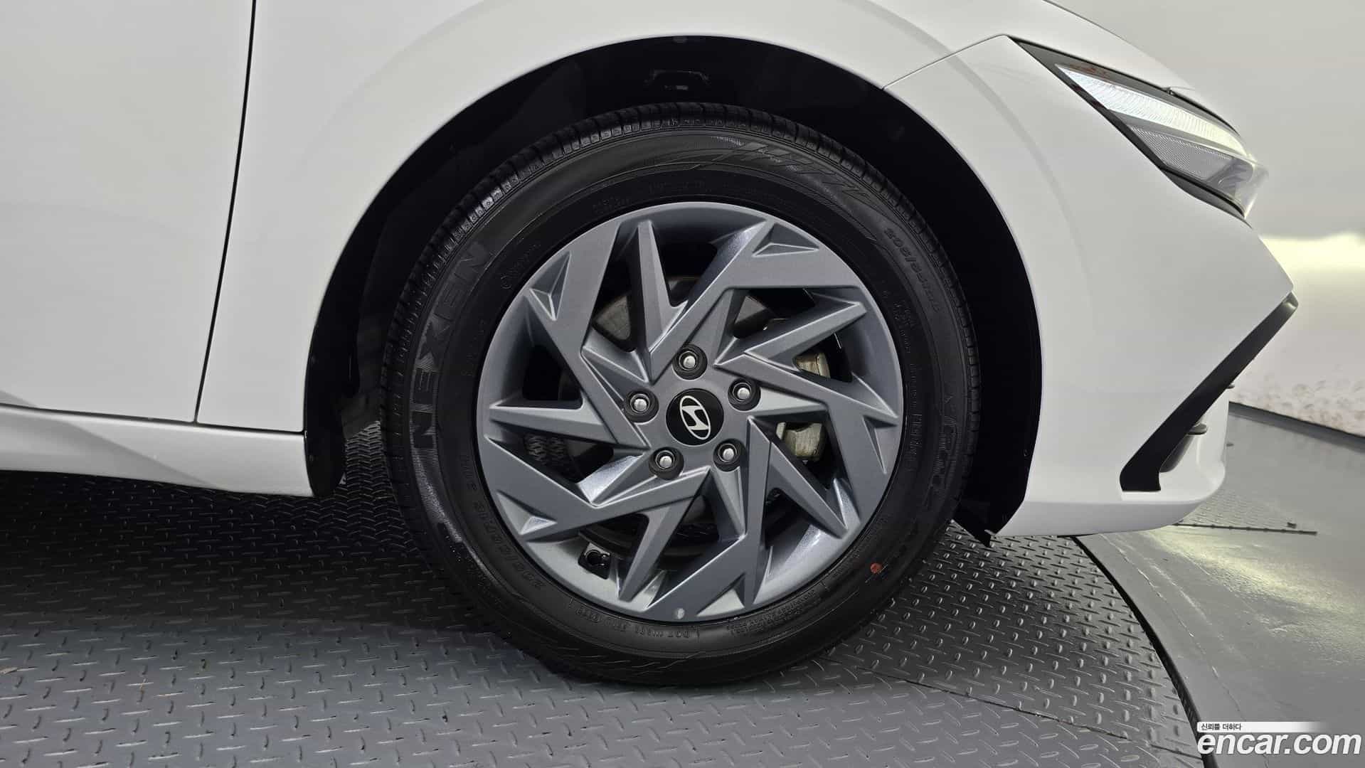 AVANTE Hyundai 2024.10-OUTER-031