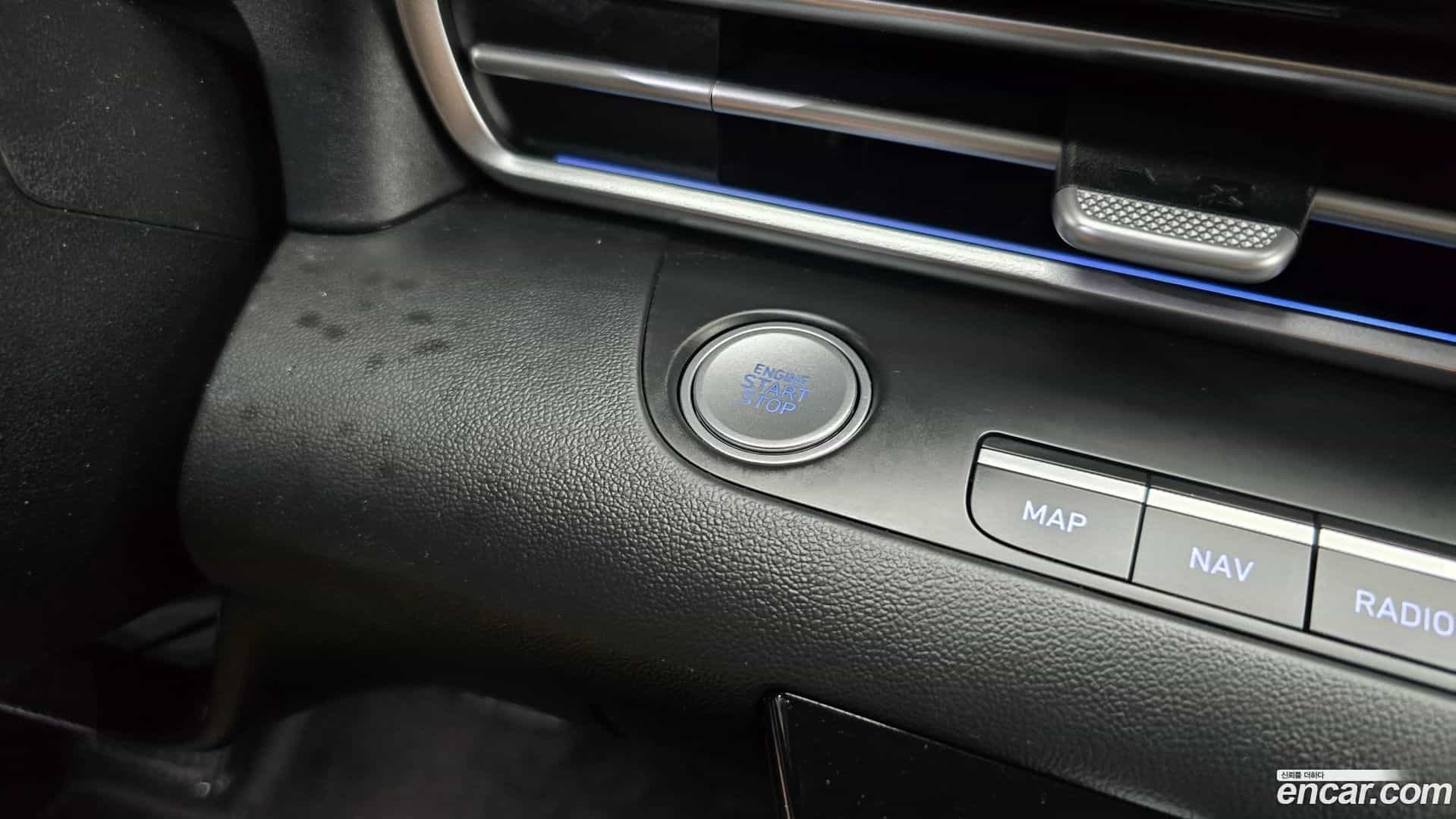 AVANTE Hyundai 2024.10-OPTION-041