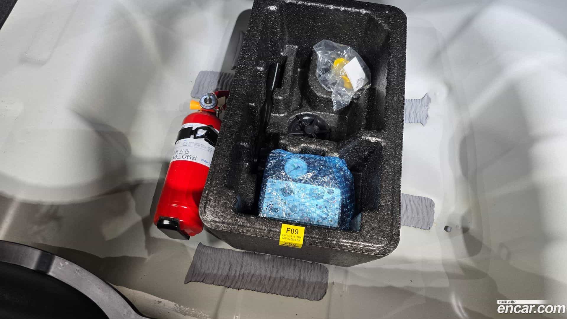AVANTE Hyundai 2024.10-OPTION-043