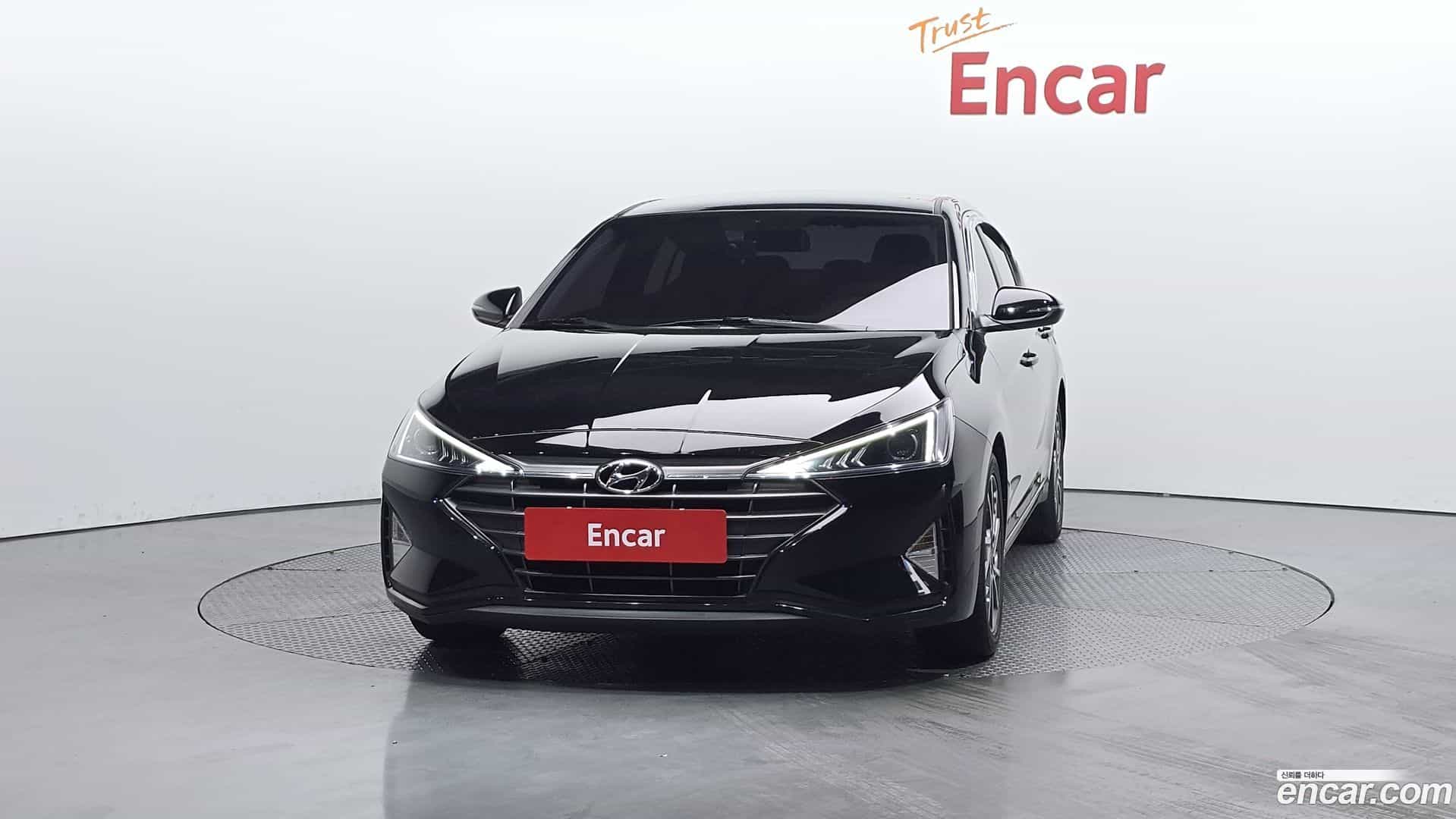 AVANTE Hyundai 2019.0-OUTER-003