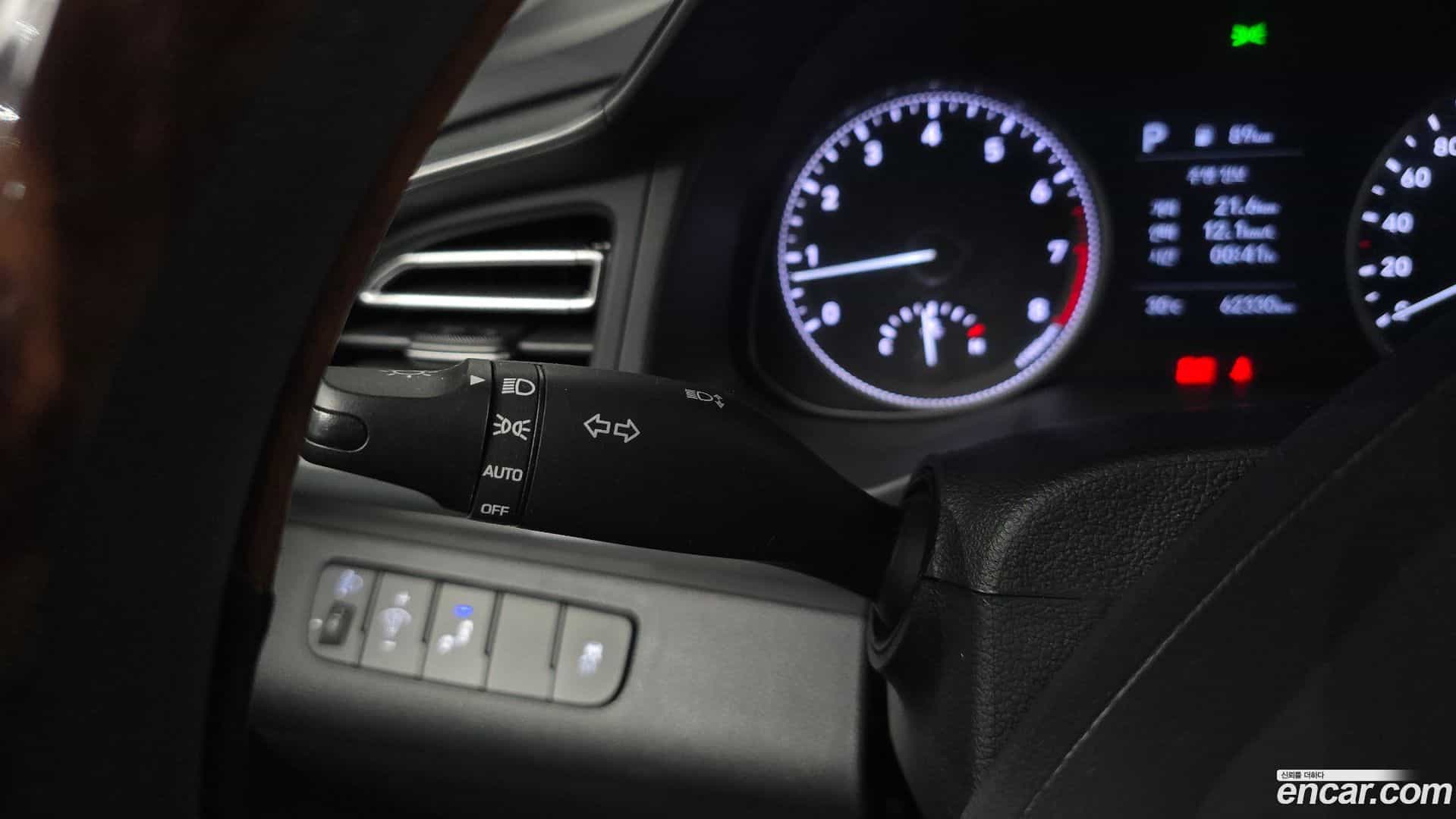 AVANTE Hyundai 2019.0-OPTION-022