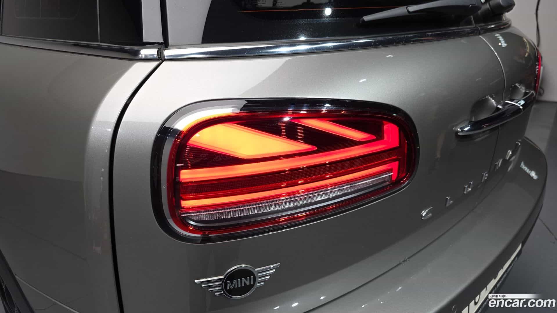 Clubman Mini 2020.3-OUTER-033