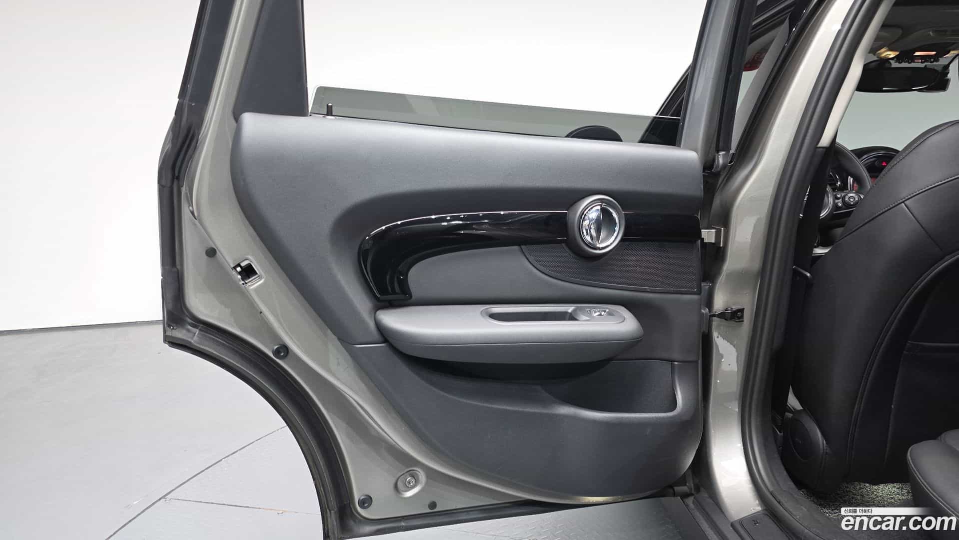 Clubman Mini 2020.3-INNER-035