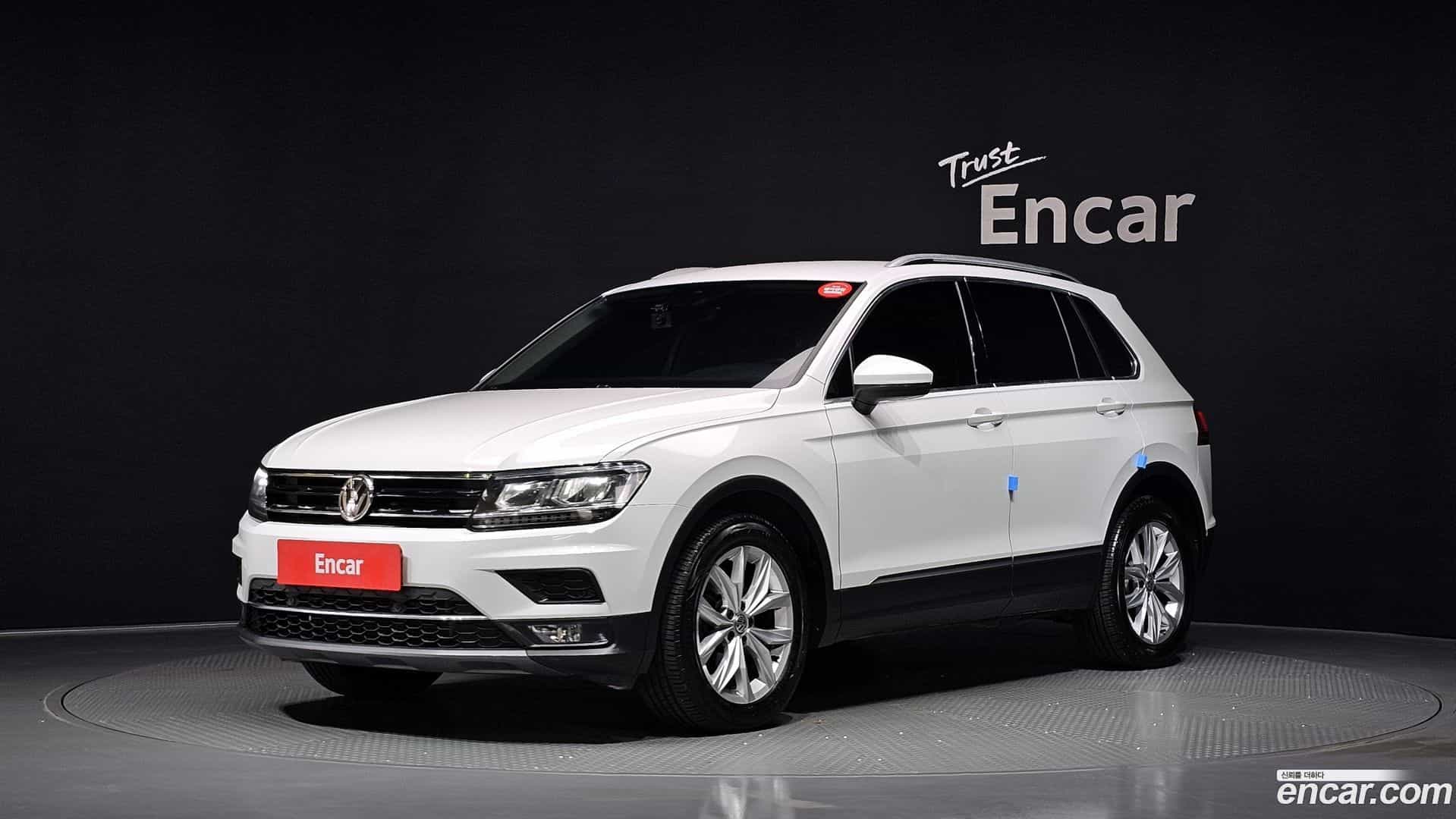 Tiguan Volkswagen 2018.5-OUTER-001