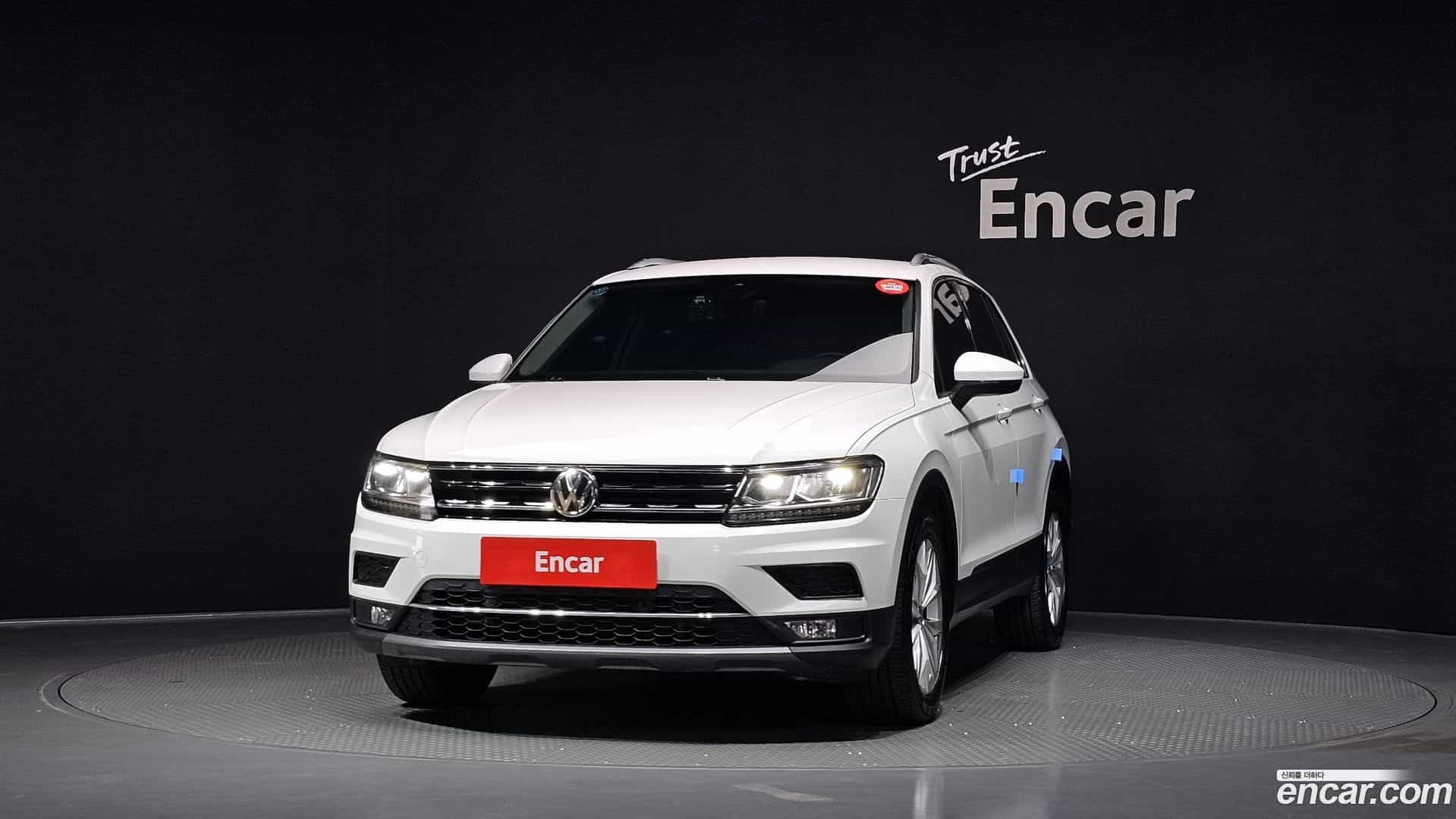 Tiguan Volkswagen 2018.5-OUTER-003