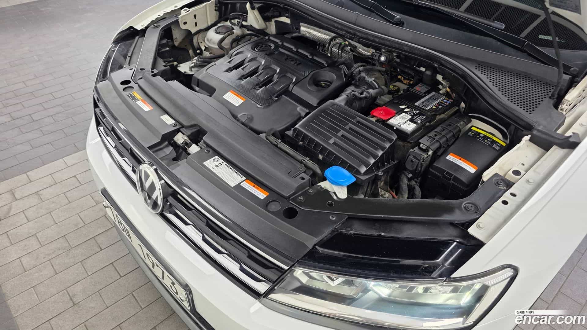 Tiguan Volkswagen 2018.5-OUTER-006