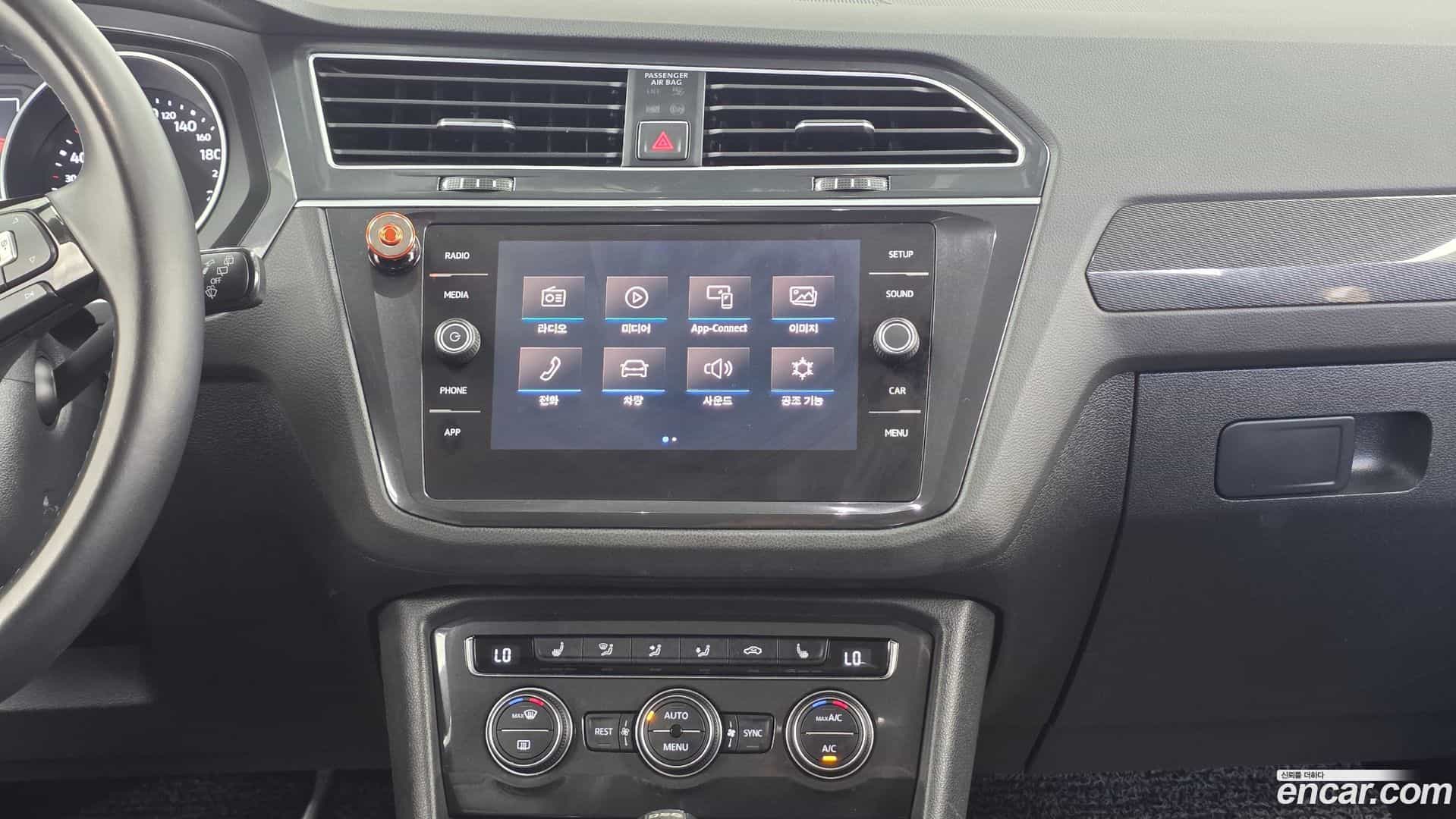 Tiguan Volkswagen 2018.5-OPTION-018