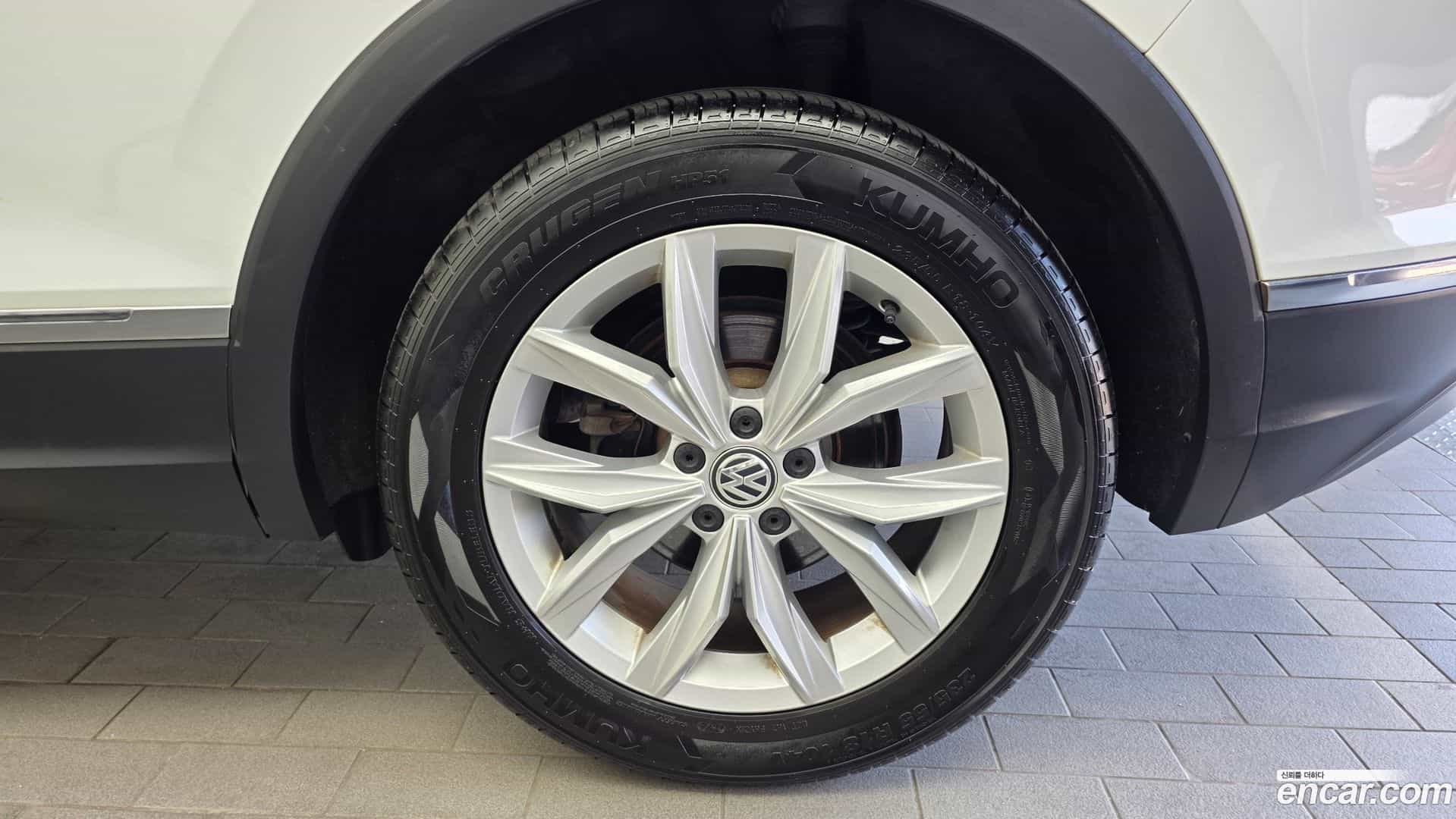 Tiguan Volkswagen 2018.5-OUTER-031