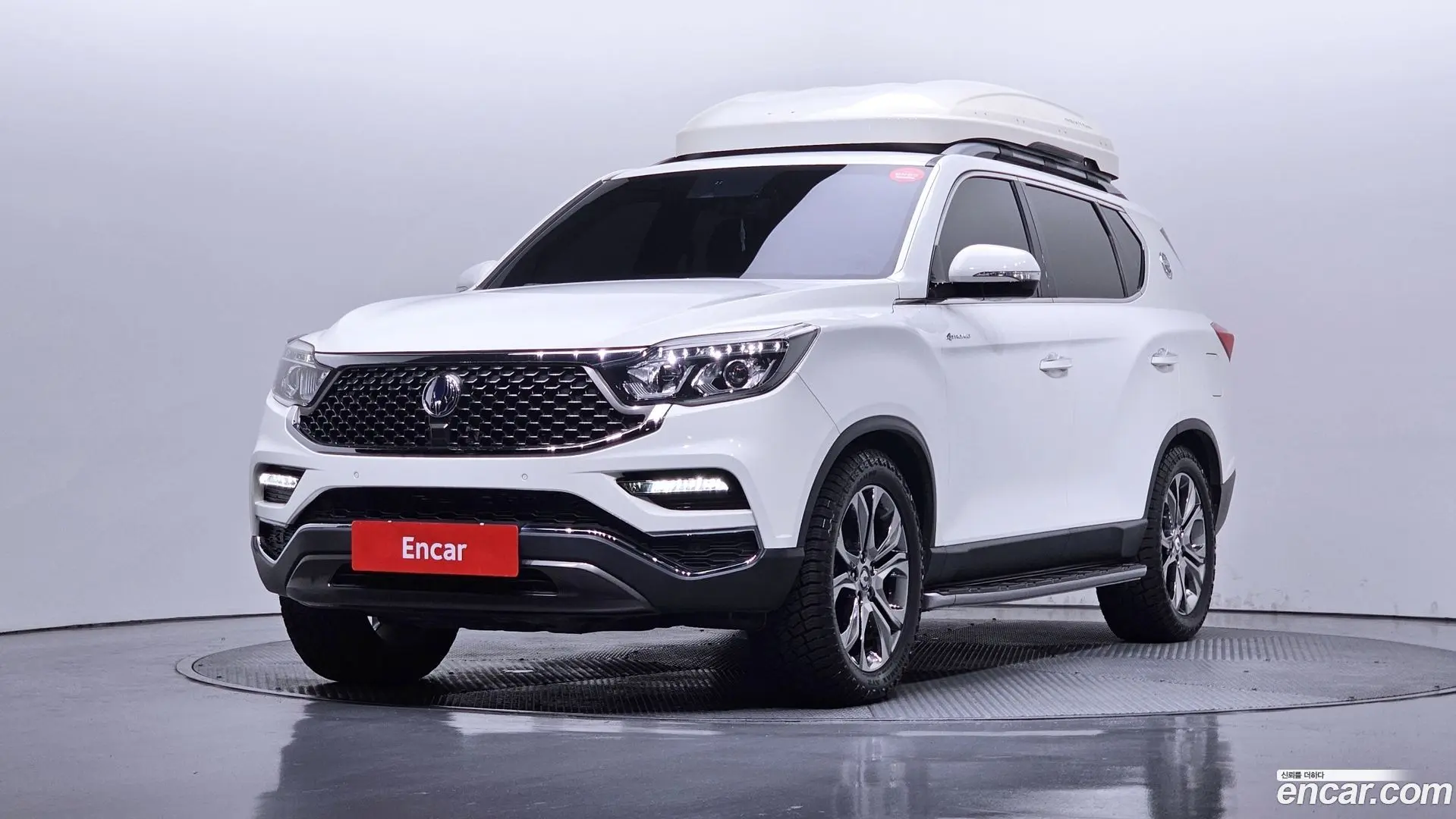 Main__Slider__Photo:Rexton KG Mobility 2019.10-0