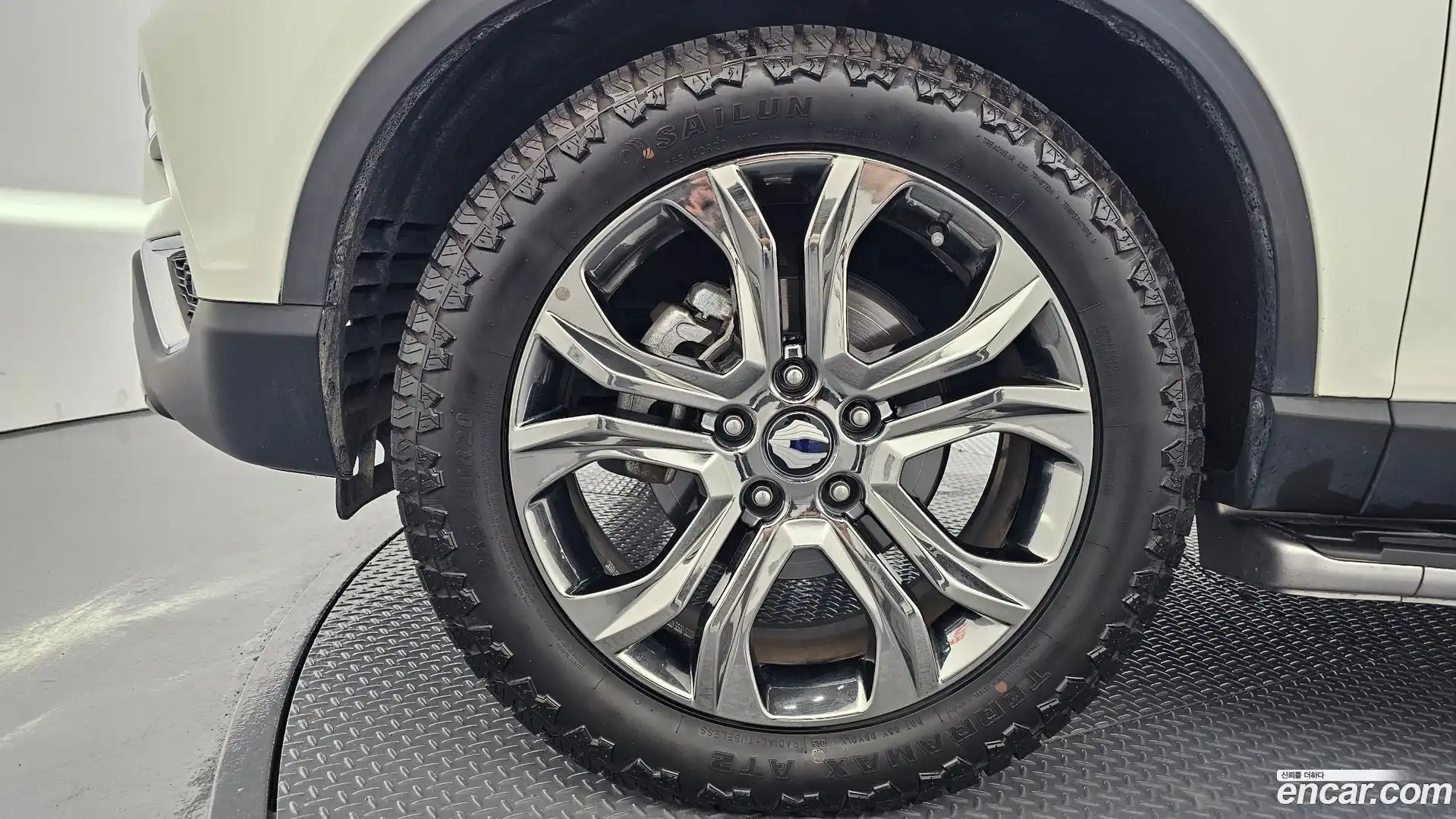 Rexton KG Mobility 2019.10-OUTER-005