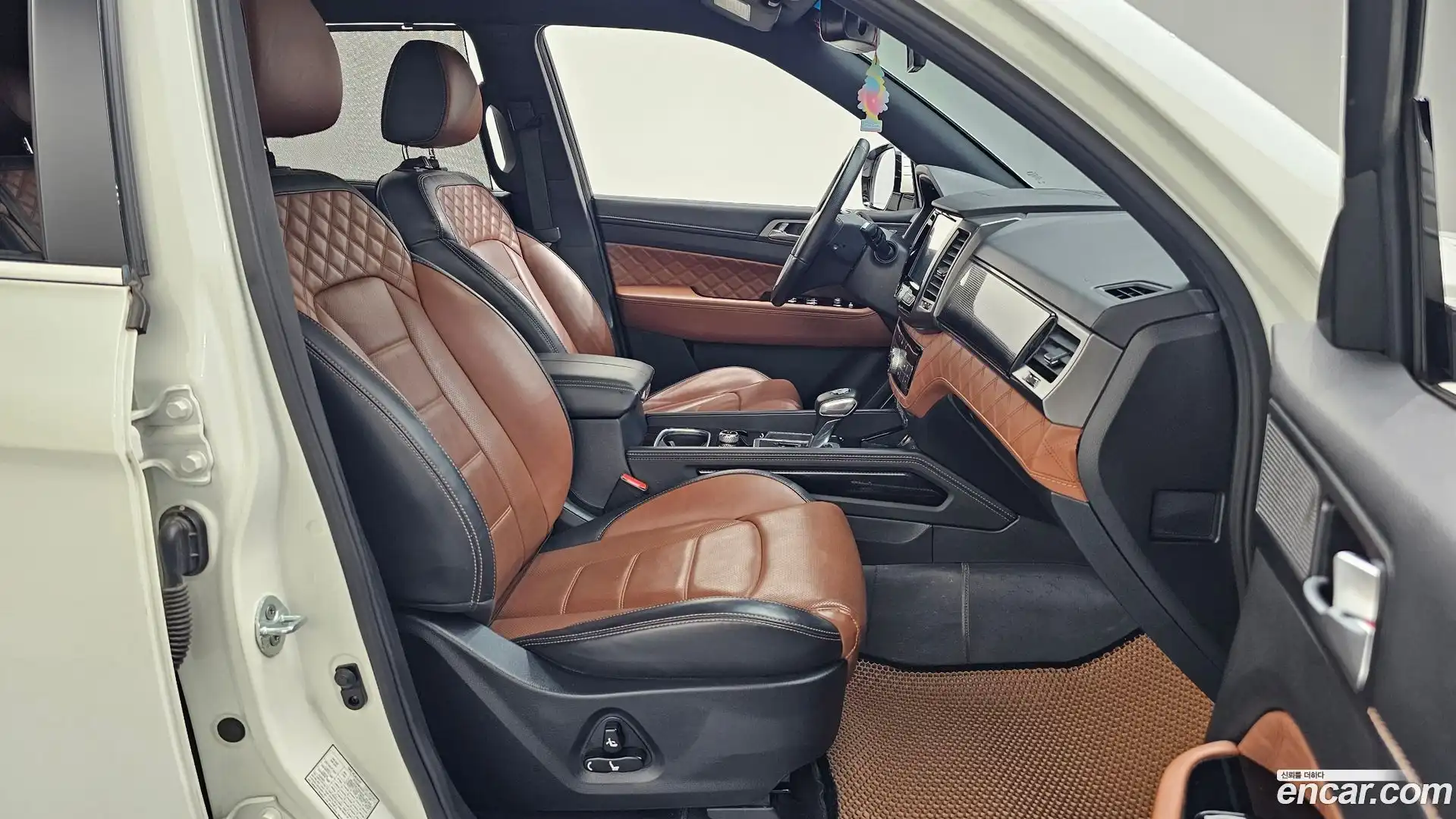 Rexton KG Mobility 2019.10-OPTION-015