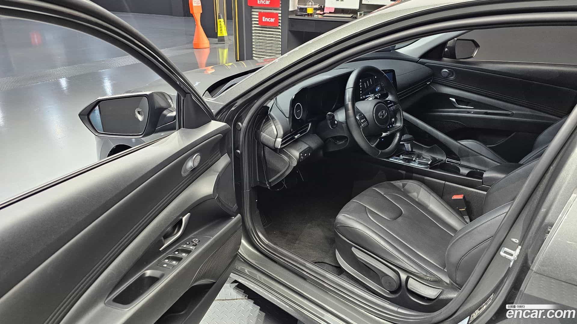 AVANTE Hyundai 2020.8-INNER-010