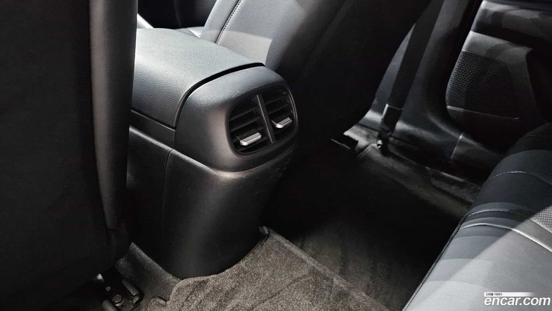AVANTE Hyundai 2020.8-OPTION-044