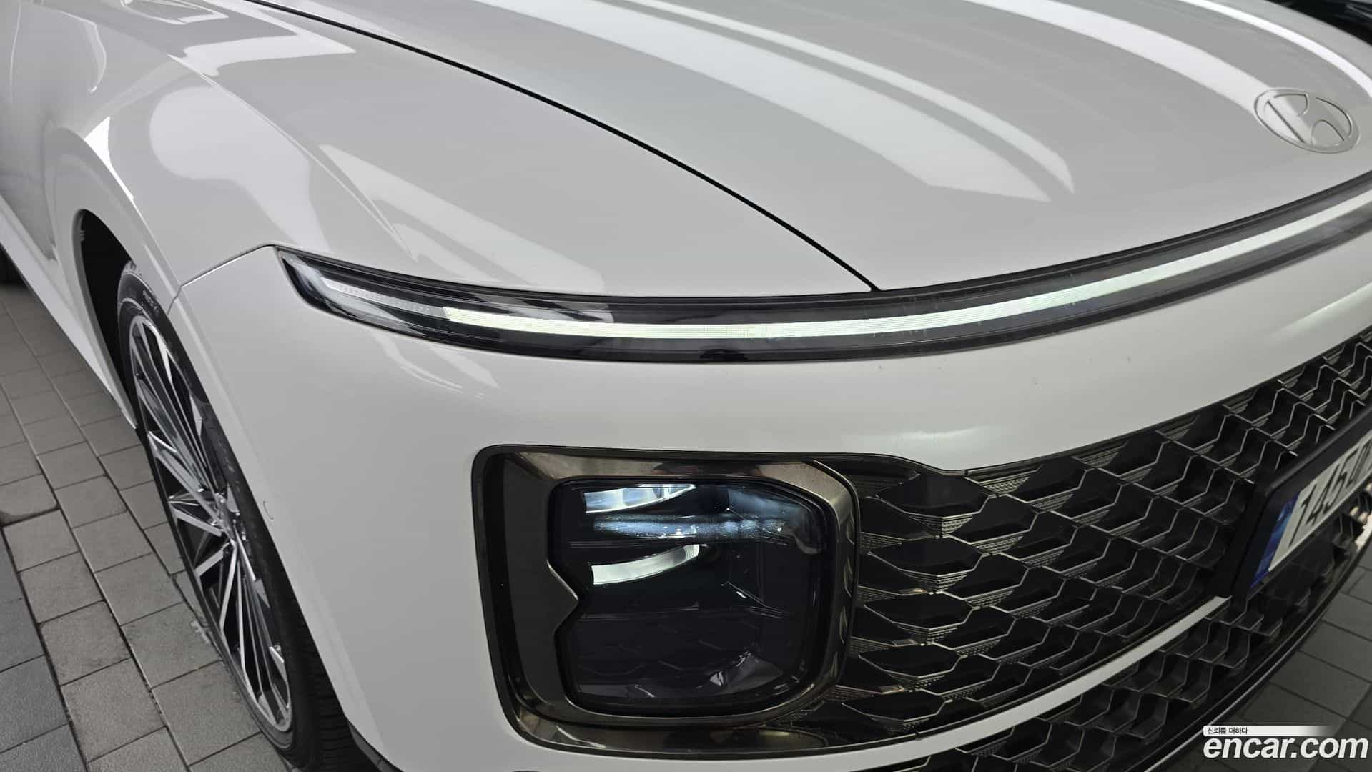 Grandeur Hyundai 2023.2-OUTER-032