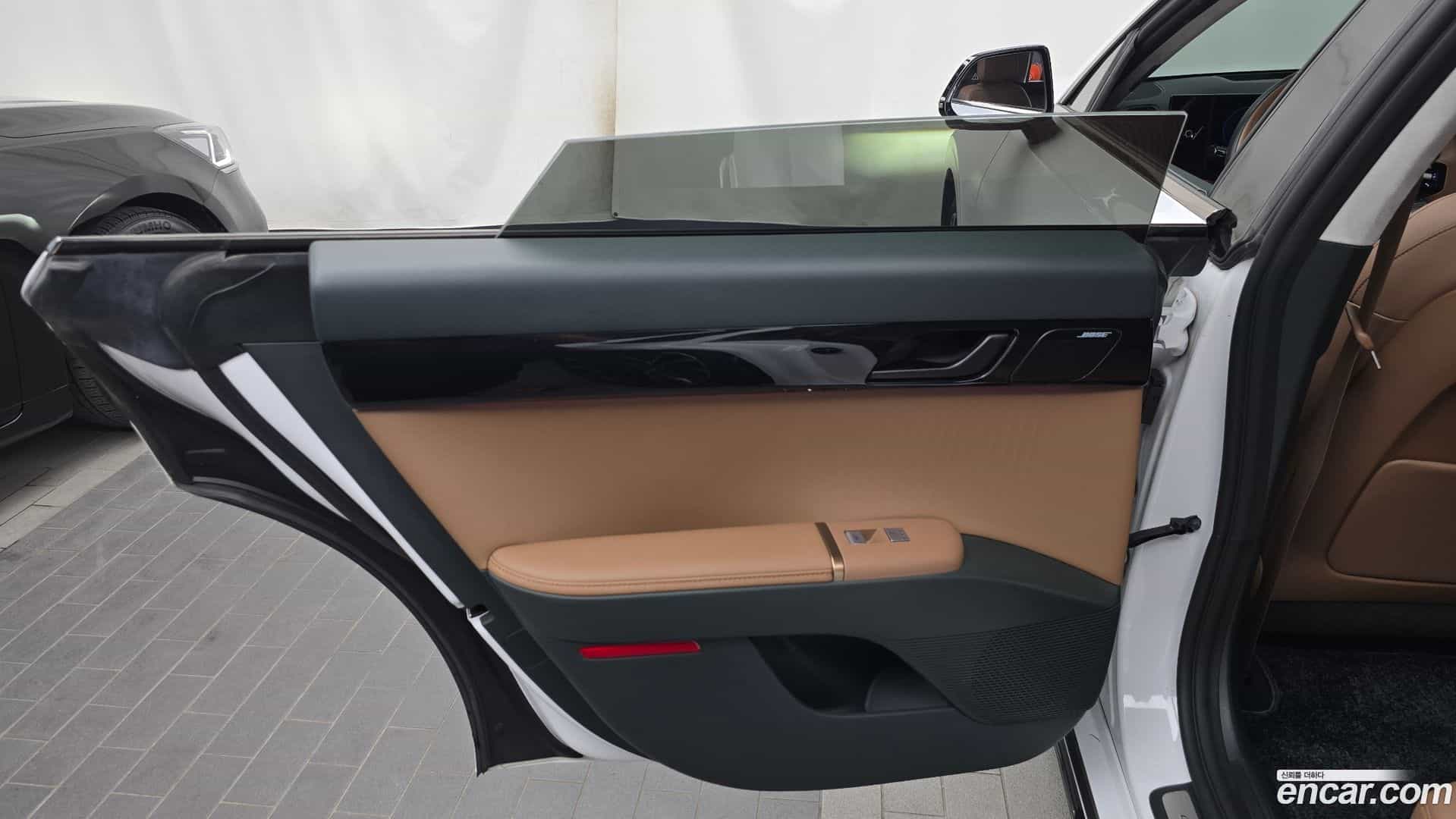 Grandeur Hyundai 2023.2-INNER-035
