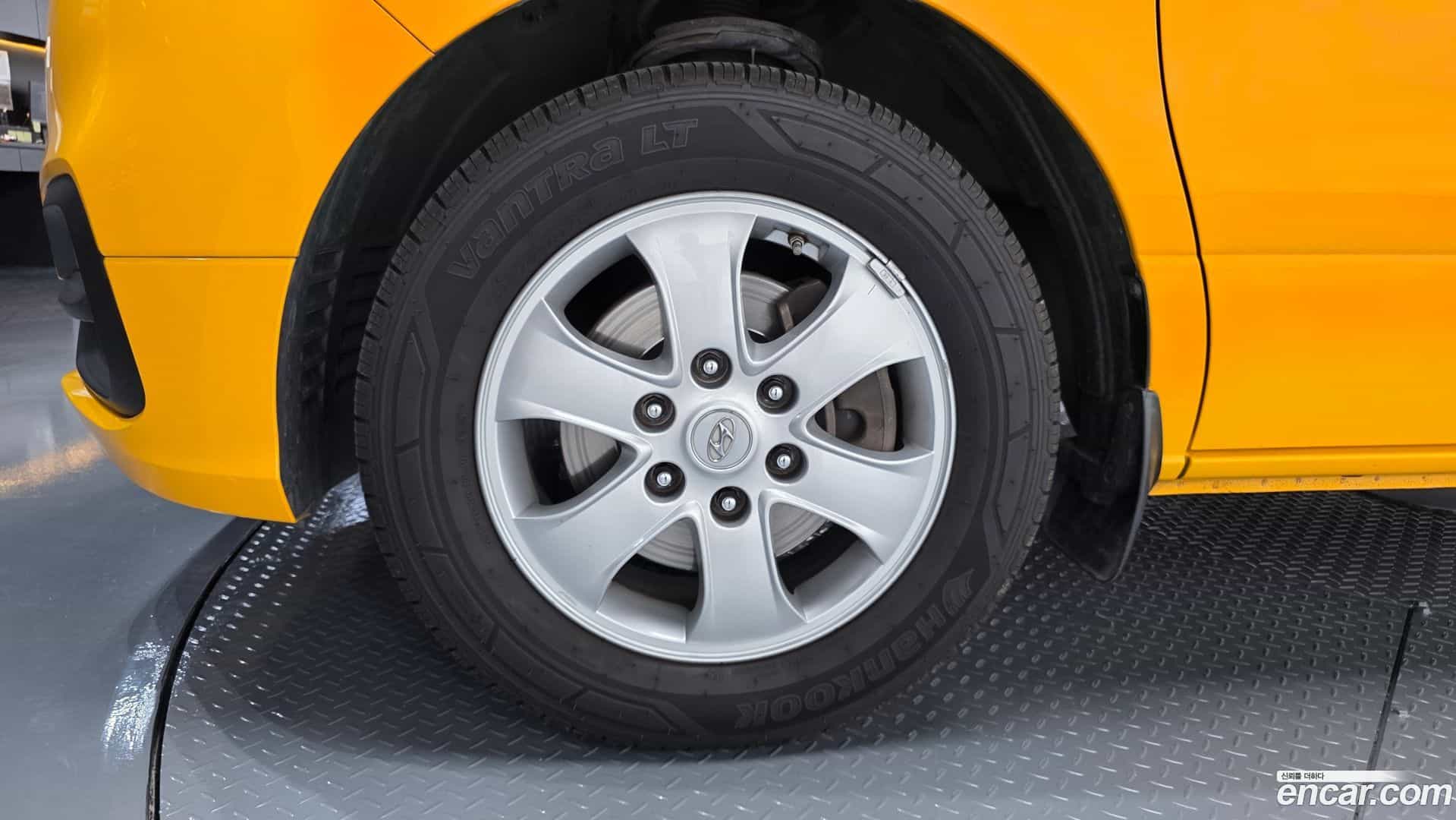 Starex Hyundai 2018.7-OUTER-005