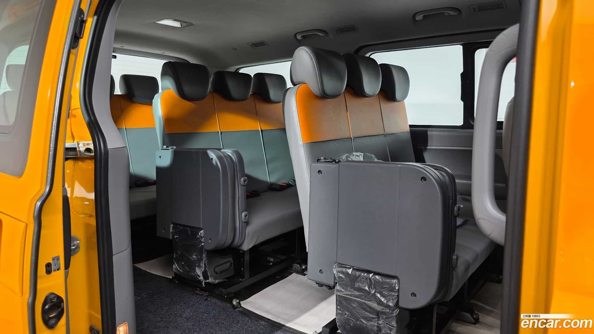 Starex Hyundai 2018.7-OPTION-015