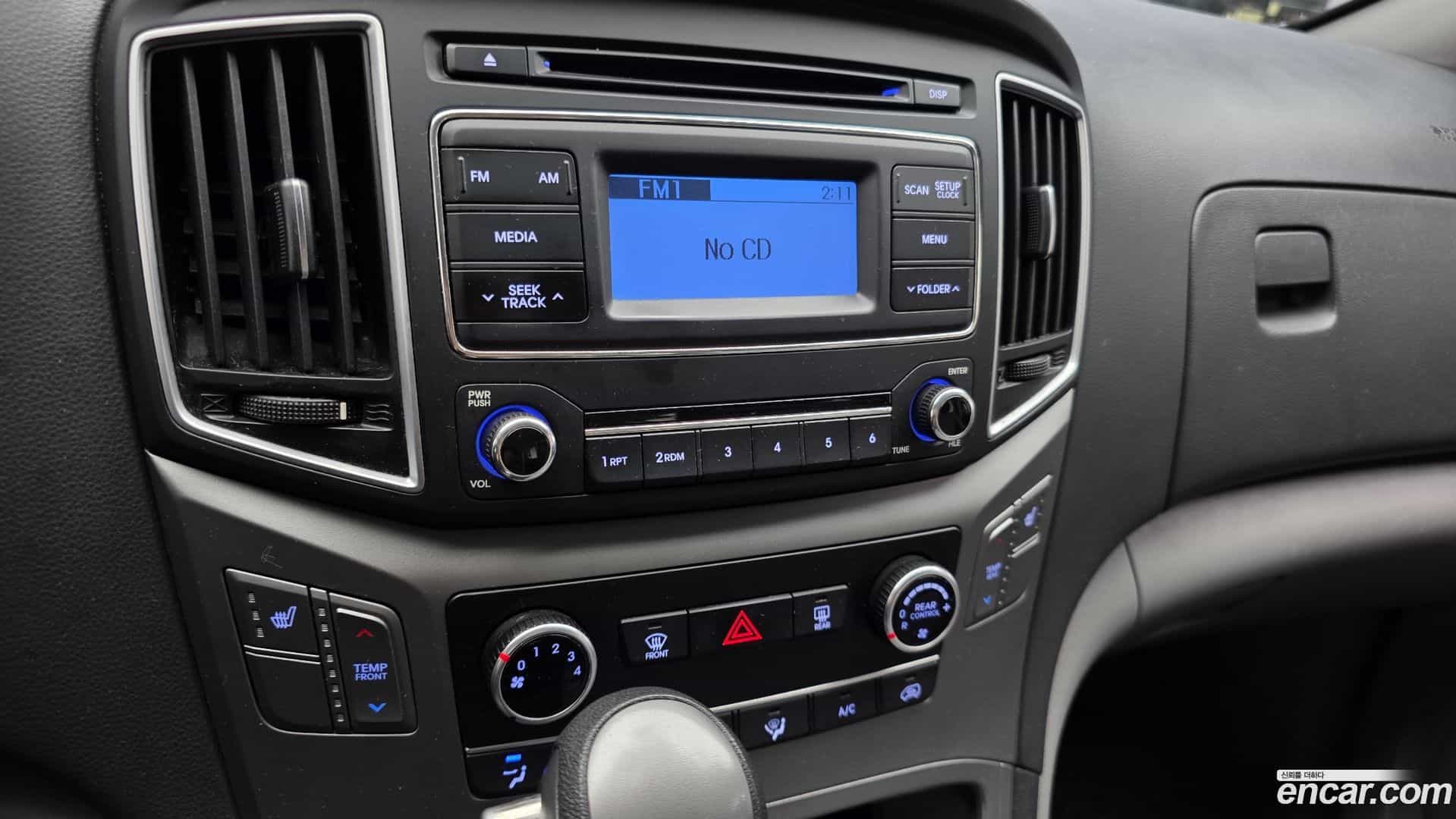 Starex Hyundai 2018.7-OPTION-020