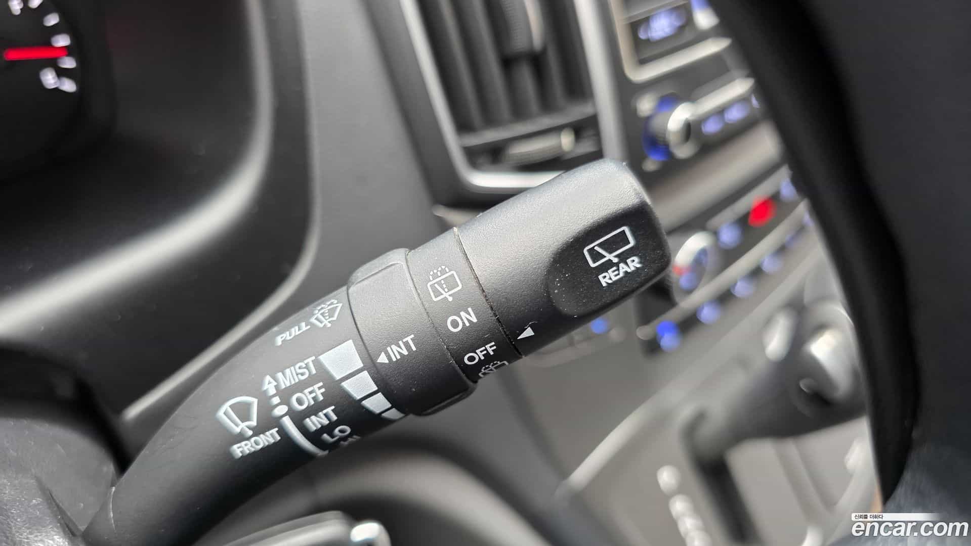 Starex Hyundai 2018.7-OPTION-024