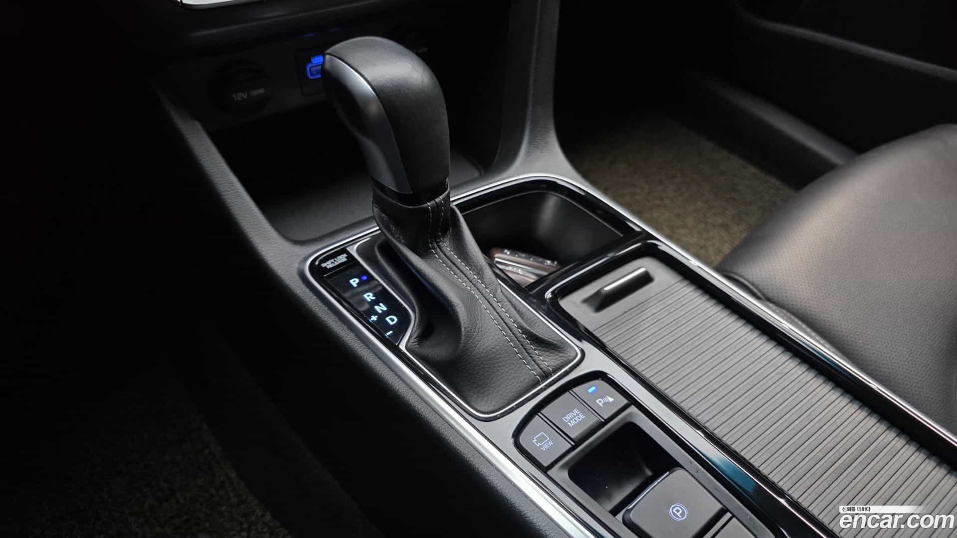 Sonata Hyundai 2019.0-INNER-009