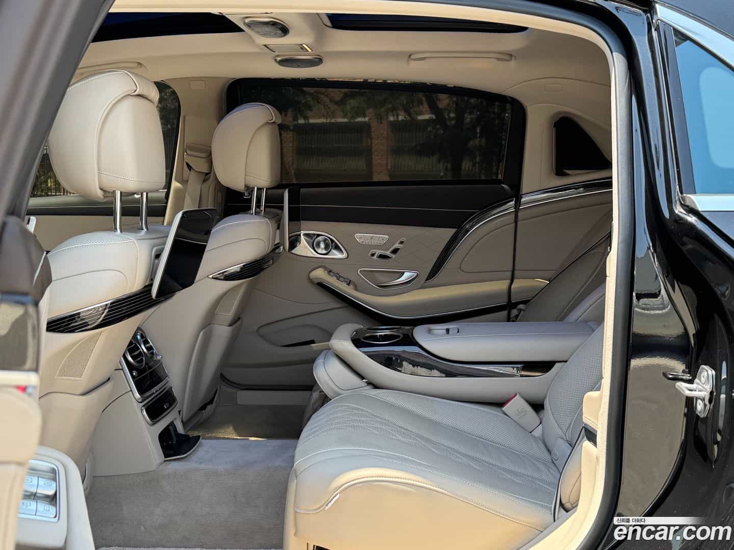 S-Class Mercedes-Benz 2018.11-OPTION-015