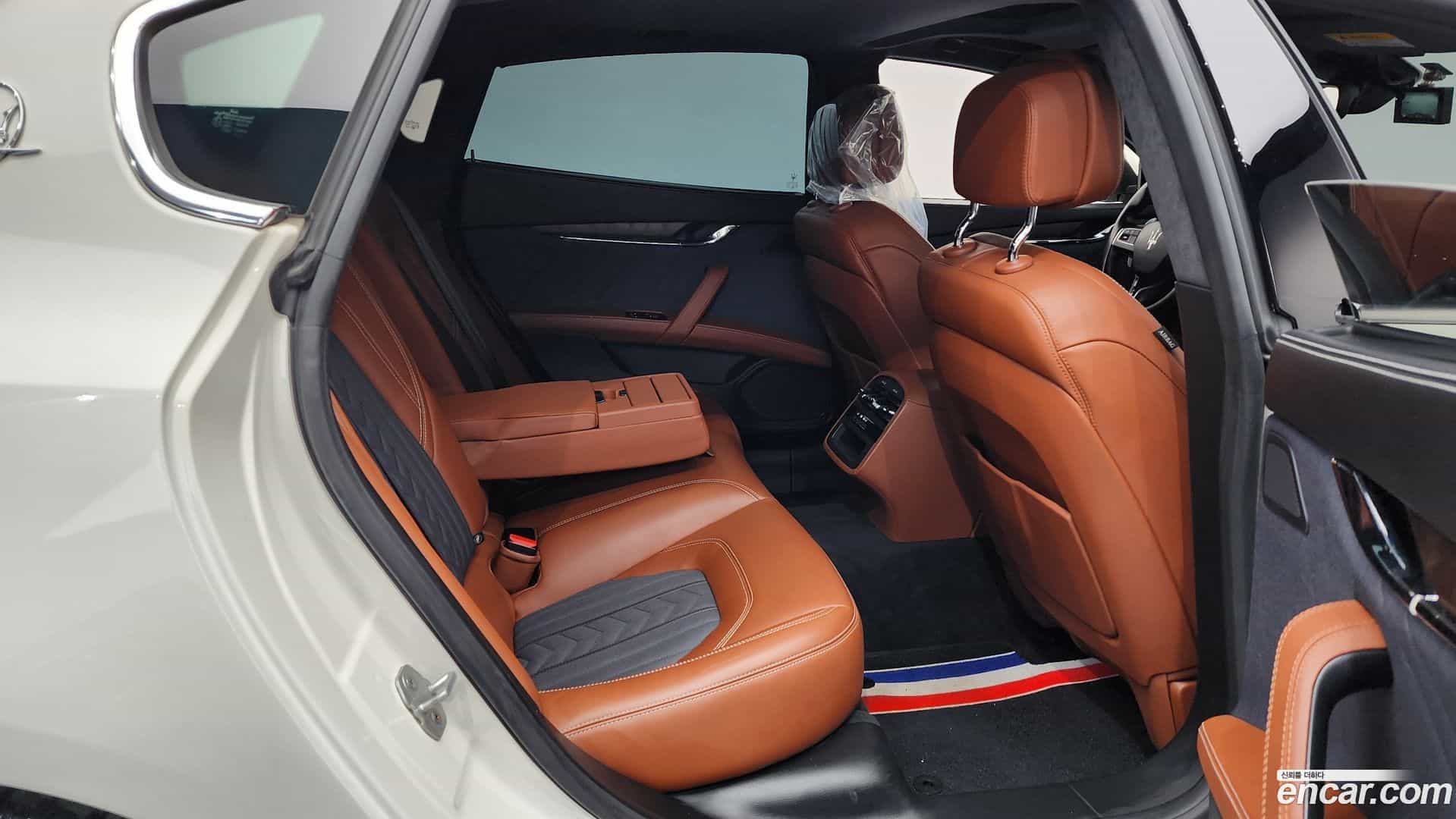 Quattroporte Maserati 2018.6-OPTION-015