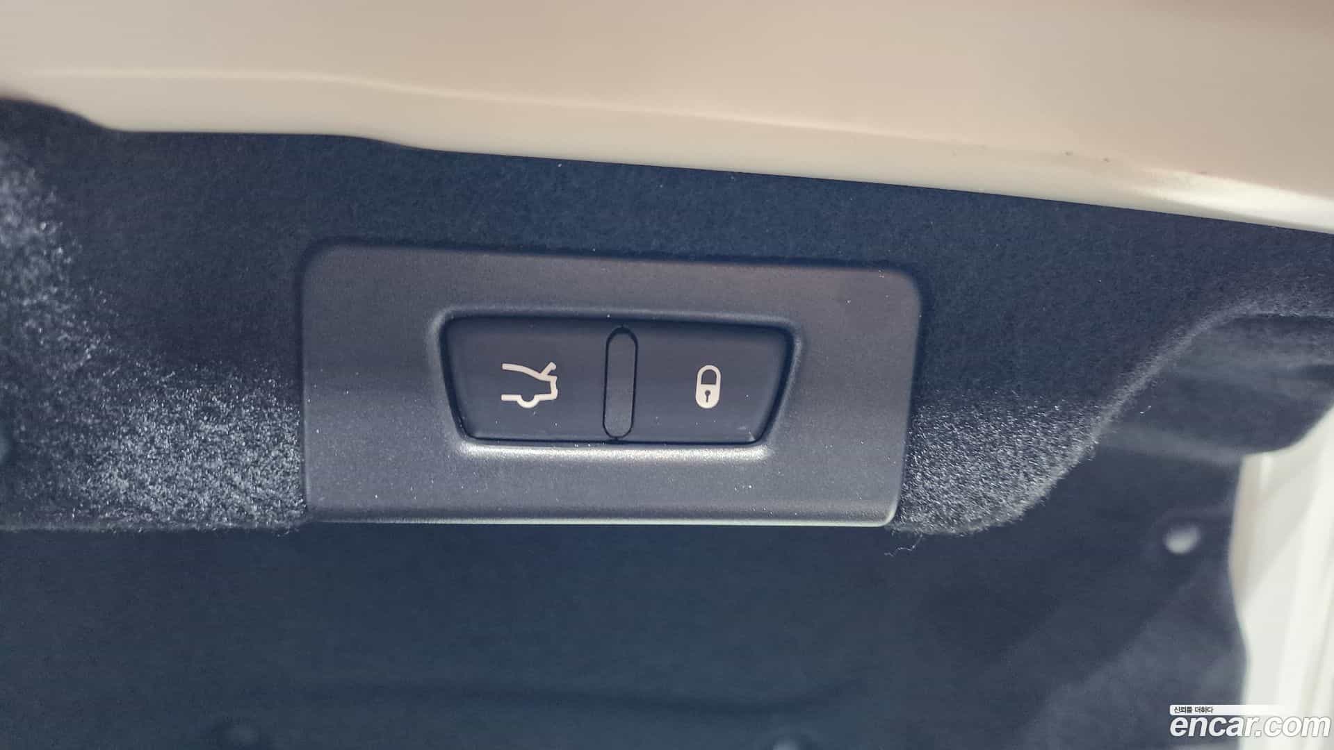 Quattroporte Maserati 2018.6-OPTION-022