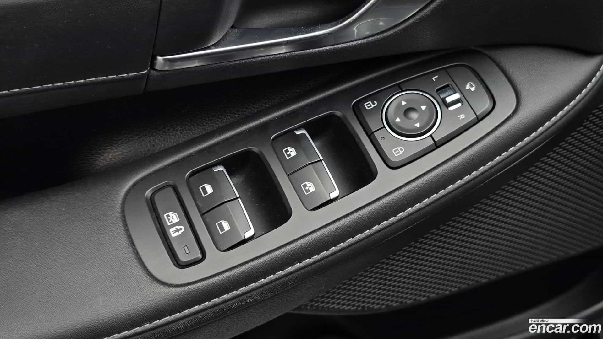 Sonata Hyundai 2022.3-OPTION-041