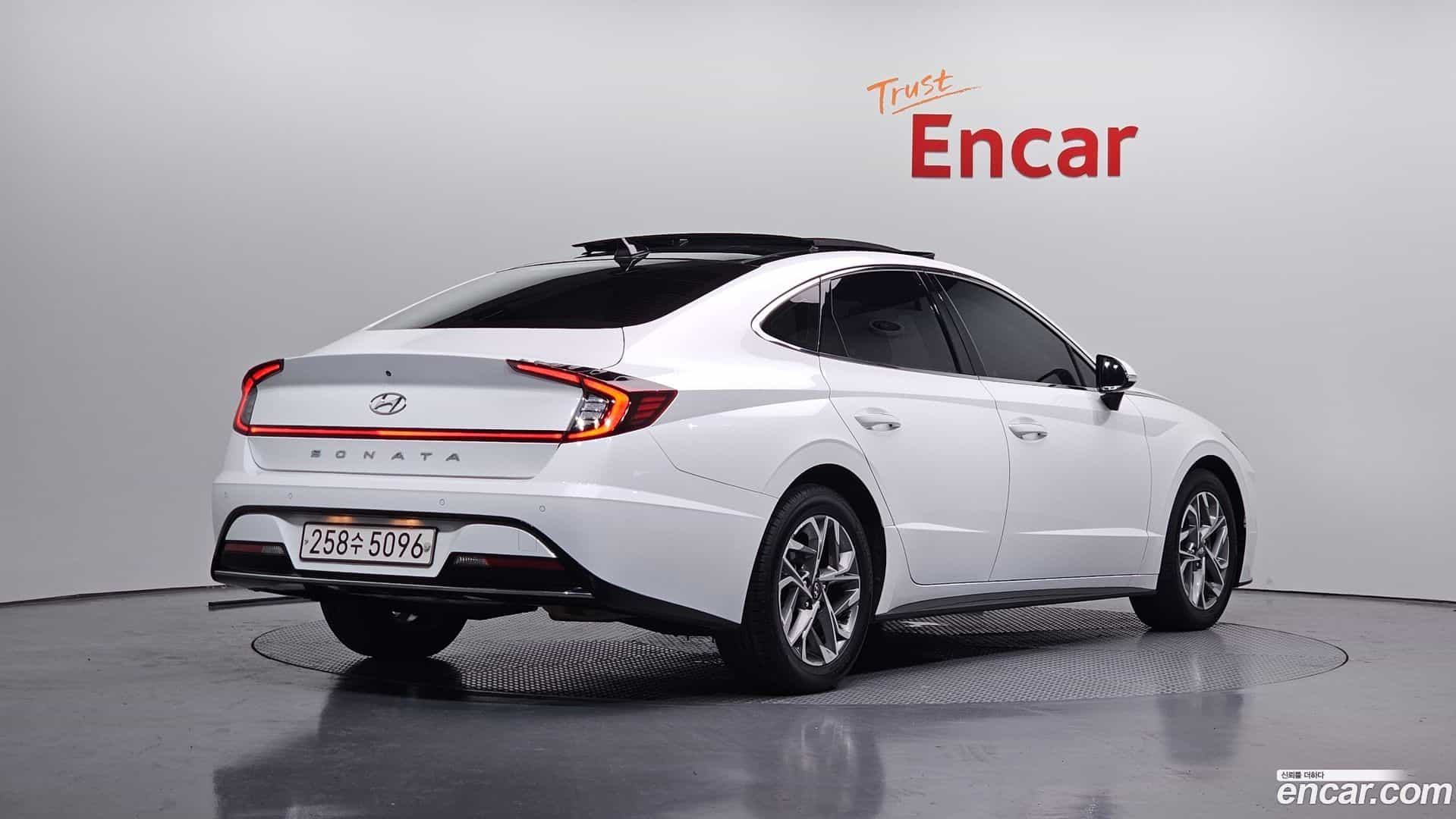 Sonata Hyundai 2019.6-OUTER-002