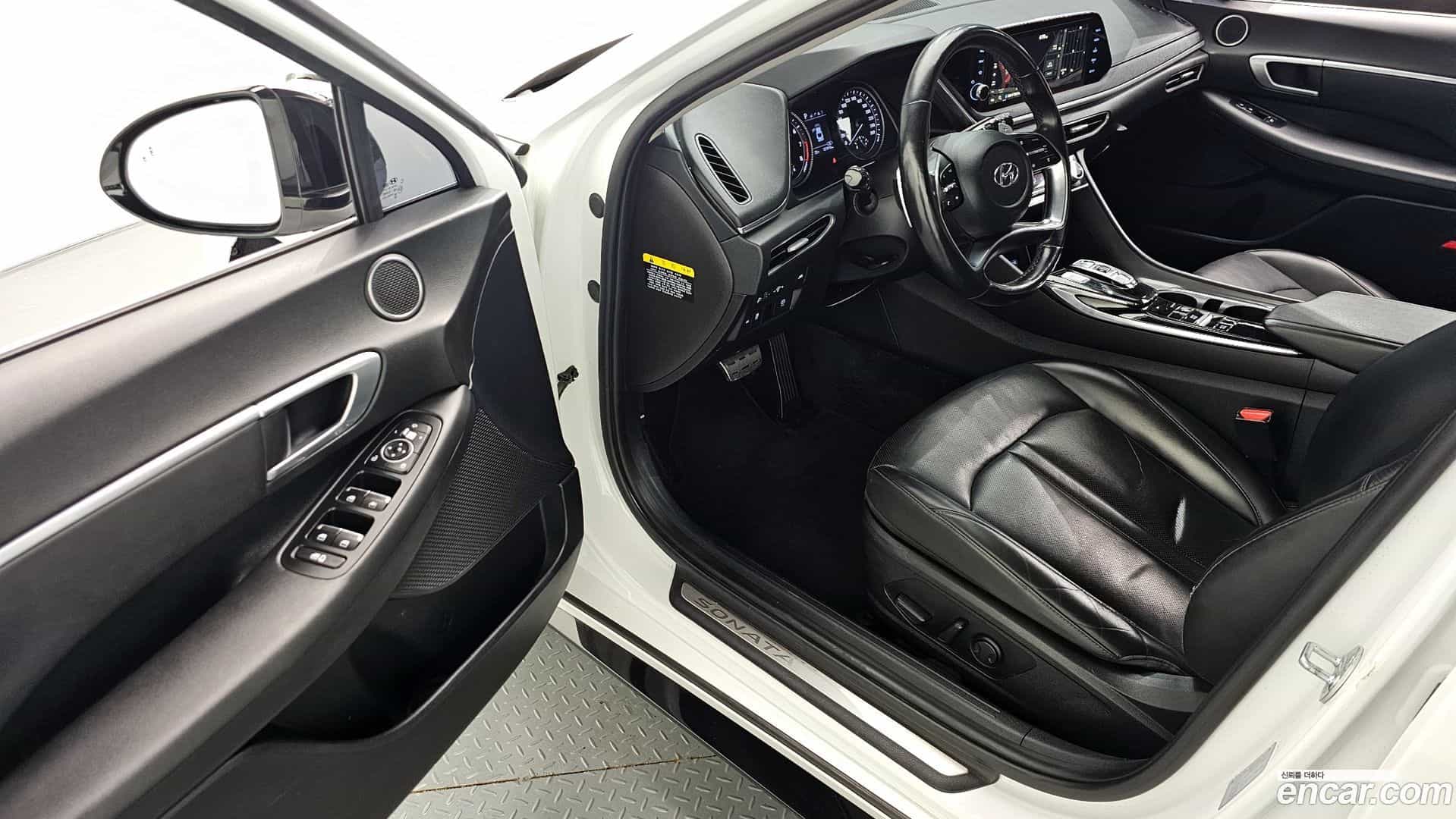 Sonata Hyundai 2019.6-INNER-010