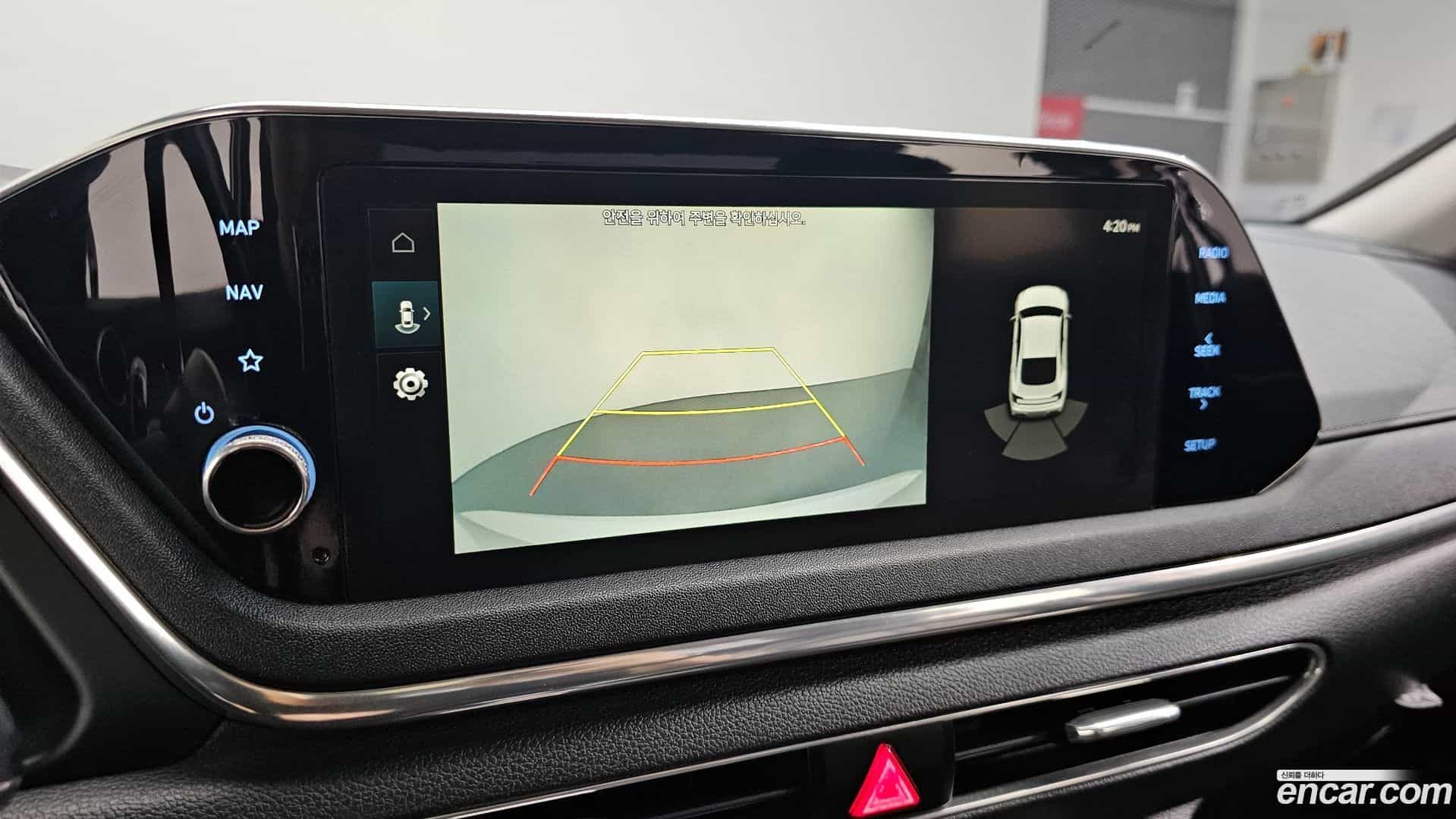 Sonata Hyundai 2019.6-OPTION-017