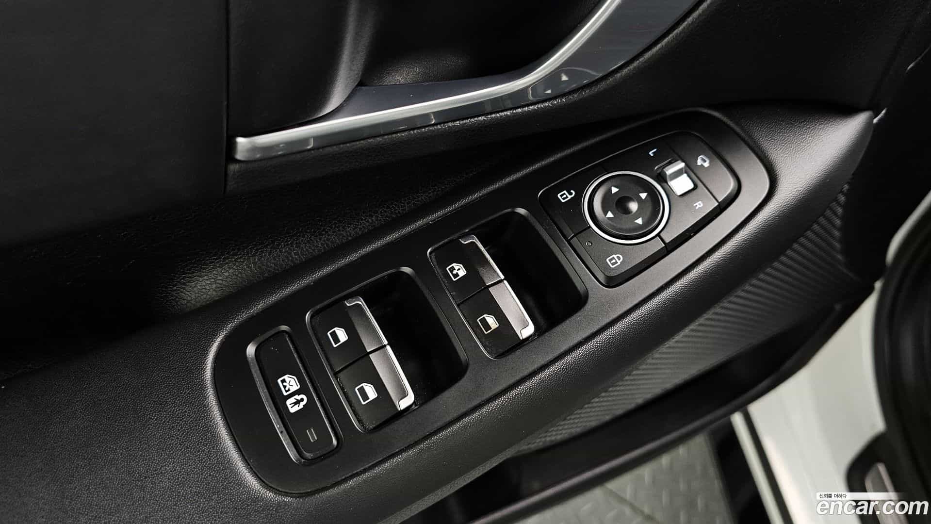 Sonata Hyundai 2019.6-OPTION-024